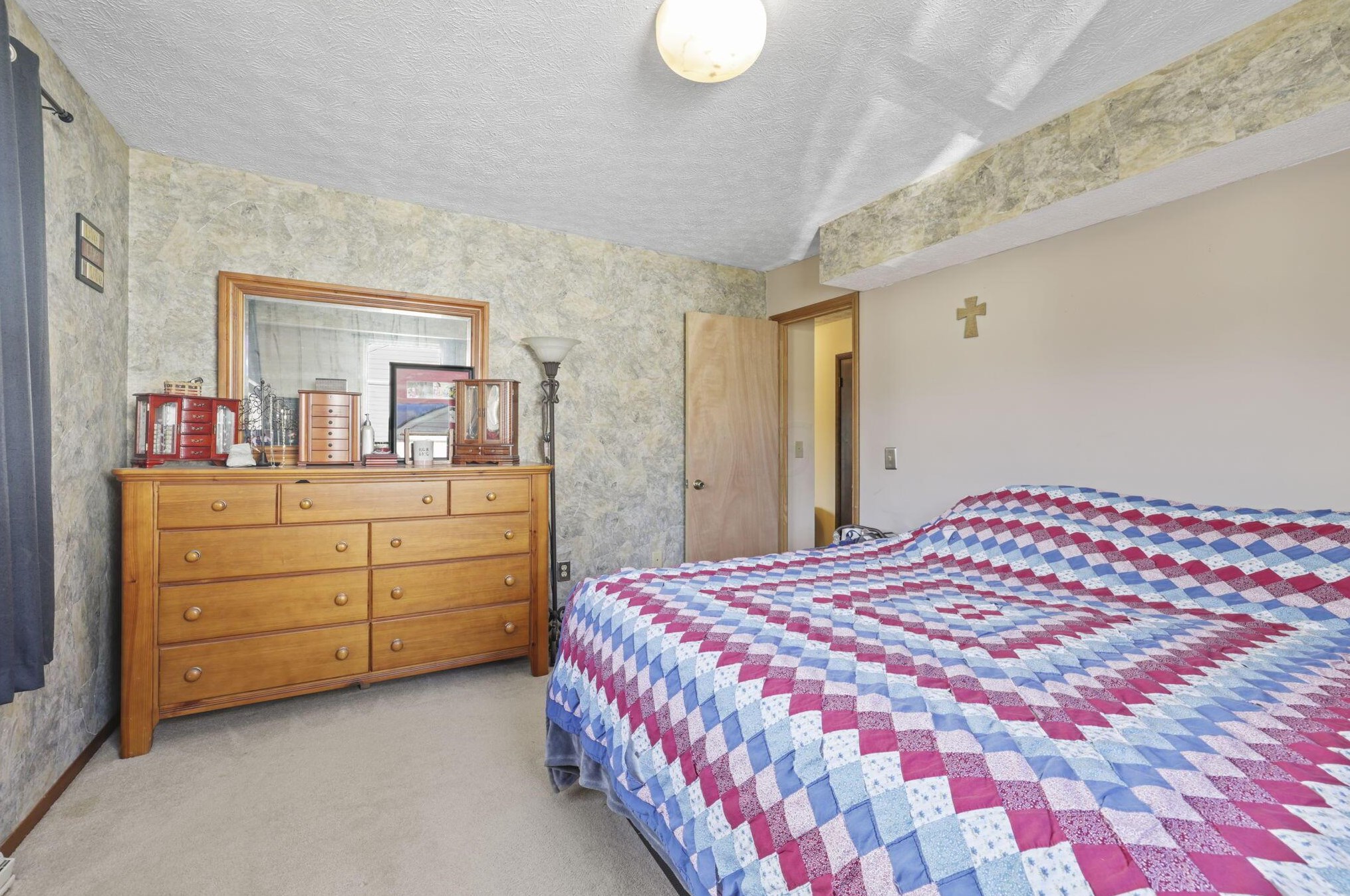 857 Hubert Ave, Lancaster OH  43130-4523 exterior