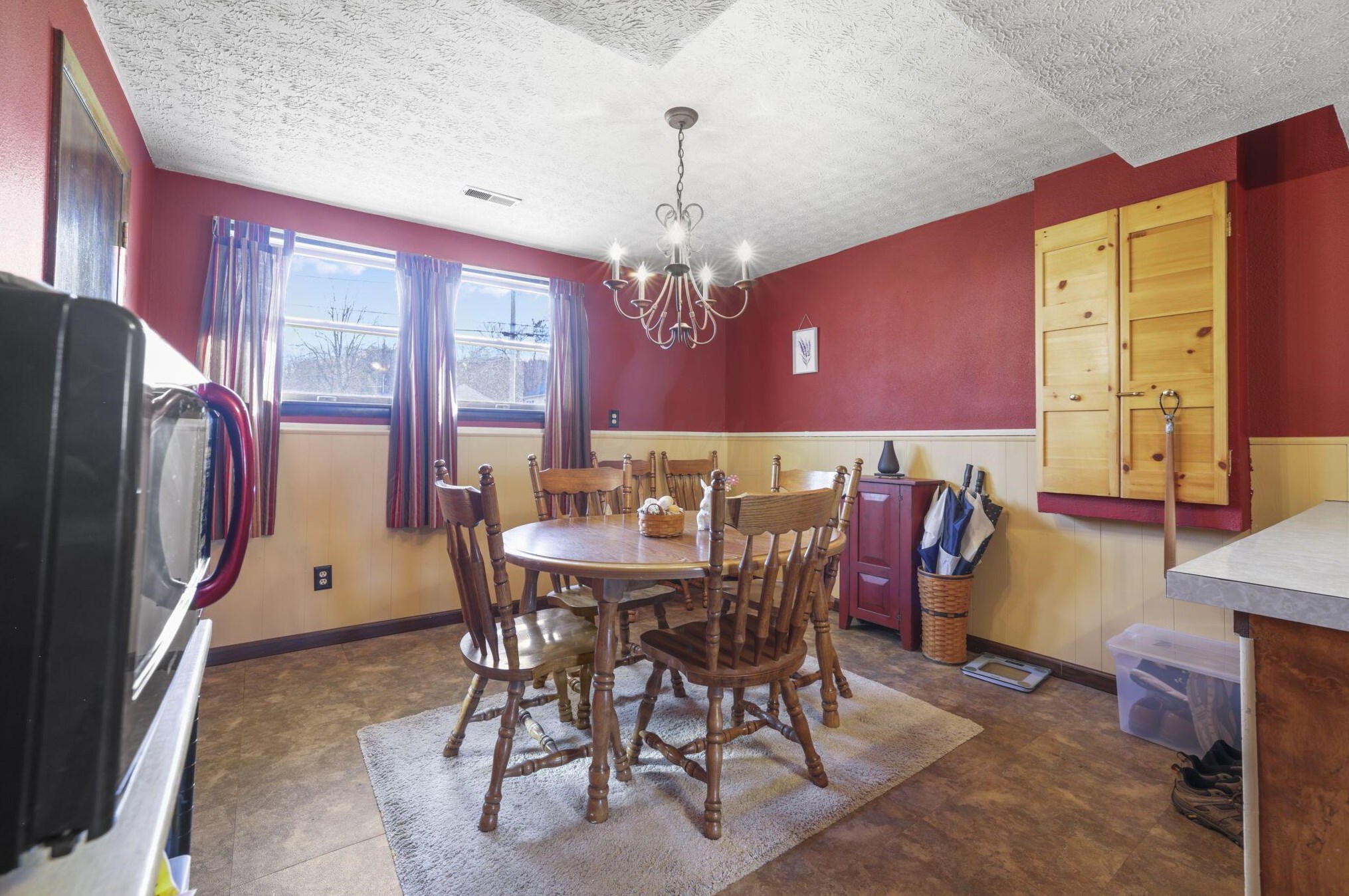 857 Hubert Ave, Lancaster OH  43130-4523 exterior