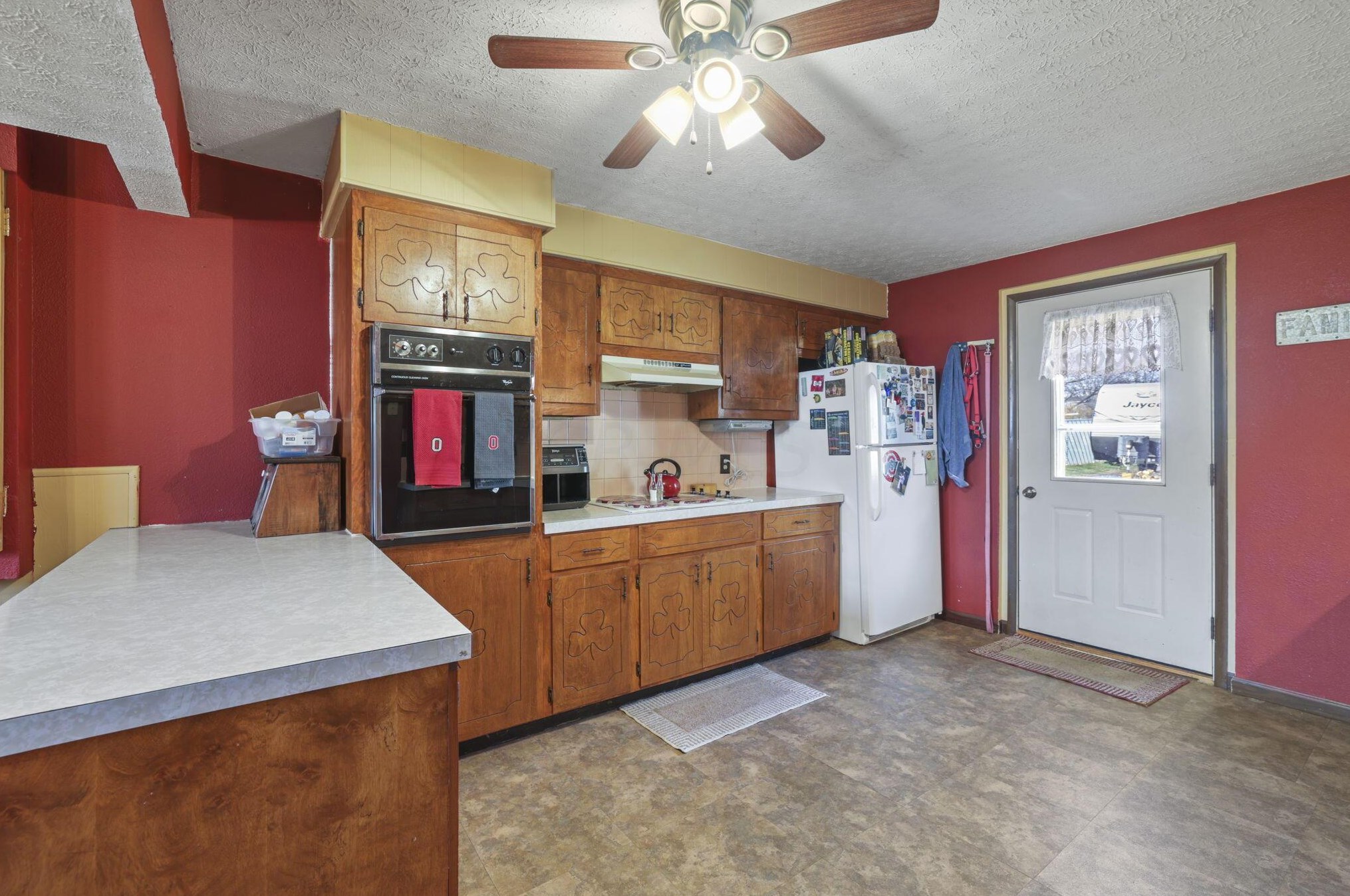 857 Hubert Ave, Lancaster OH  43130-4523 exterior