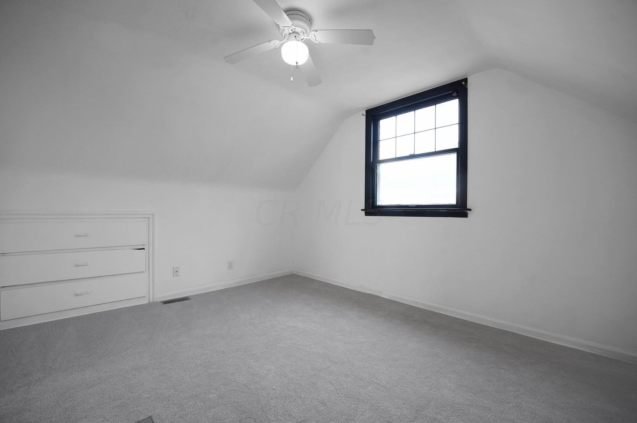 474 James Rd, Columbus OH  43230-3302 exterior