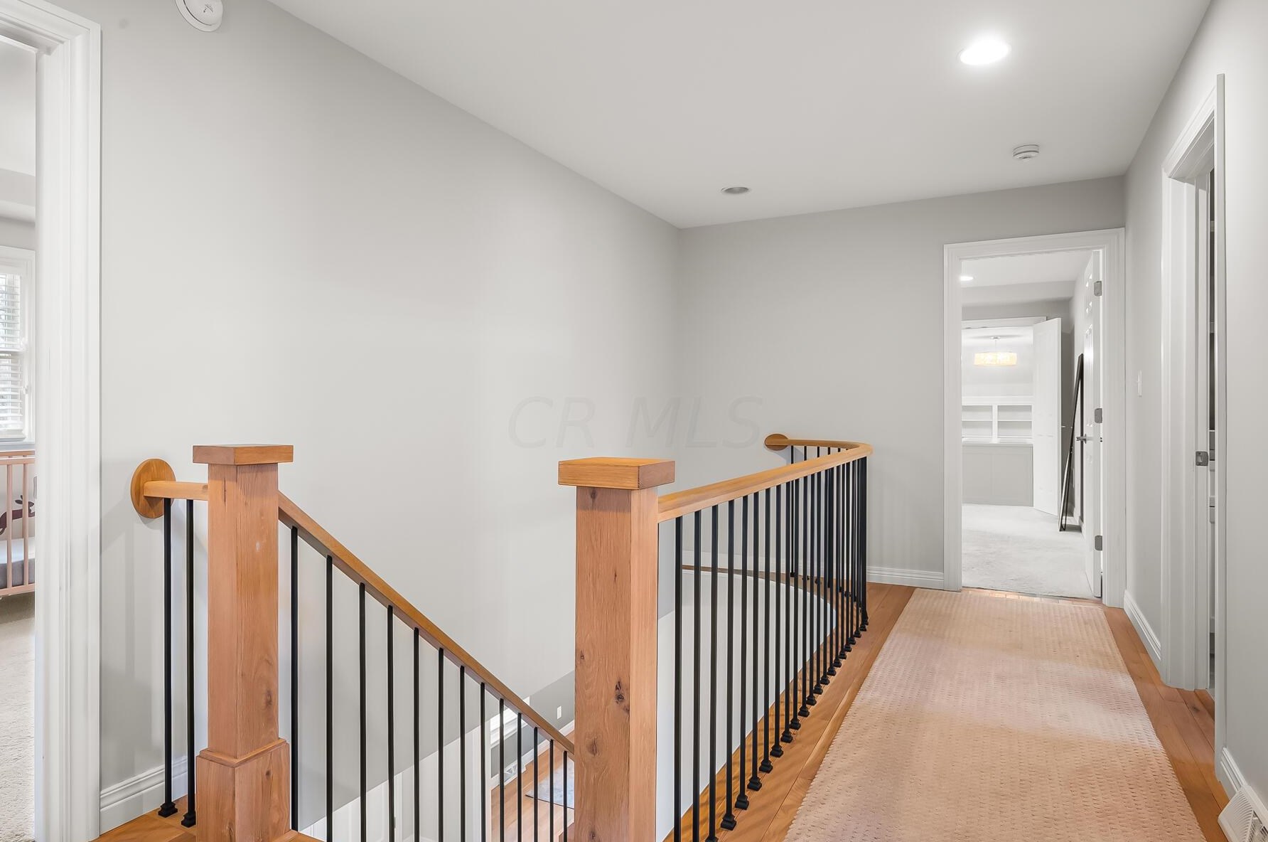 4162 Squires Ln, Columbus OH  43220-3949 exterior