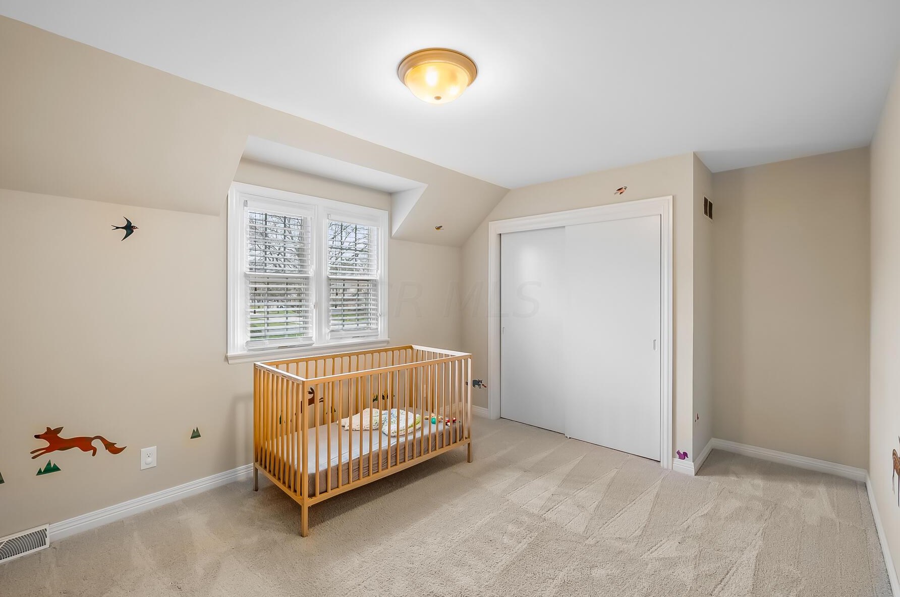 4162 Squires Ln, Columbus OH  43220-3949 exterior