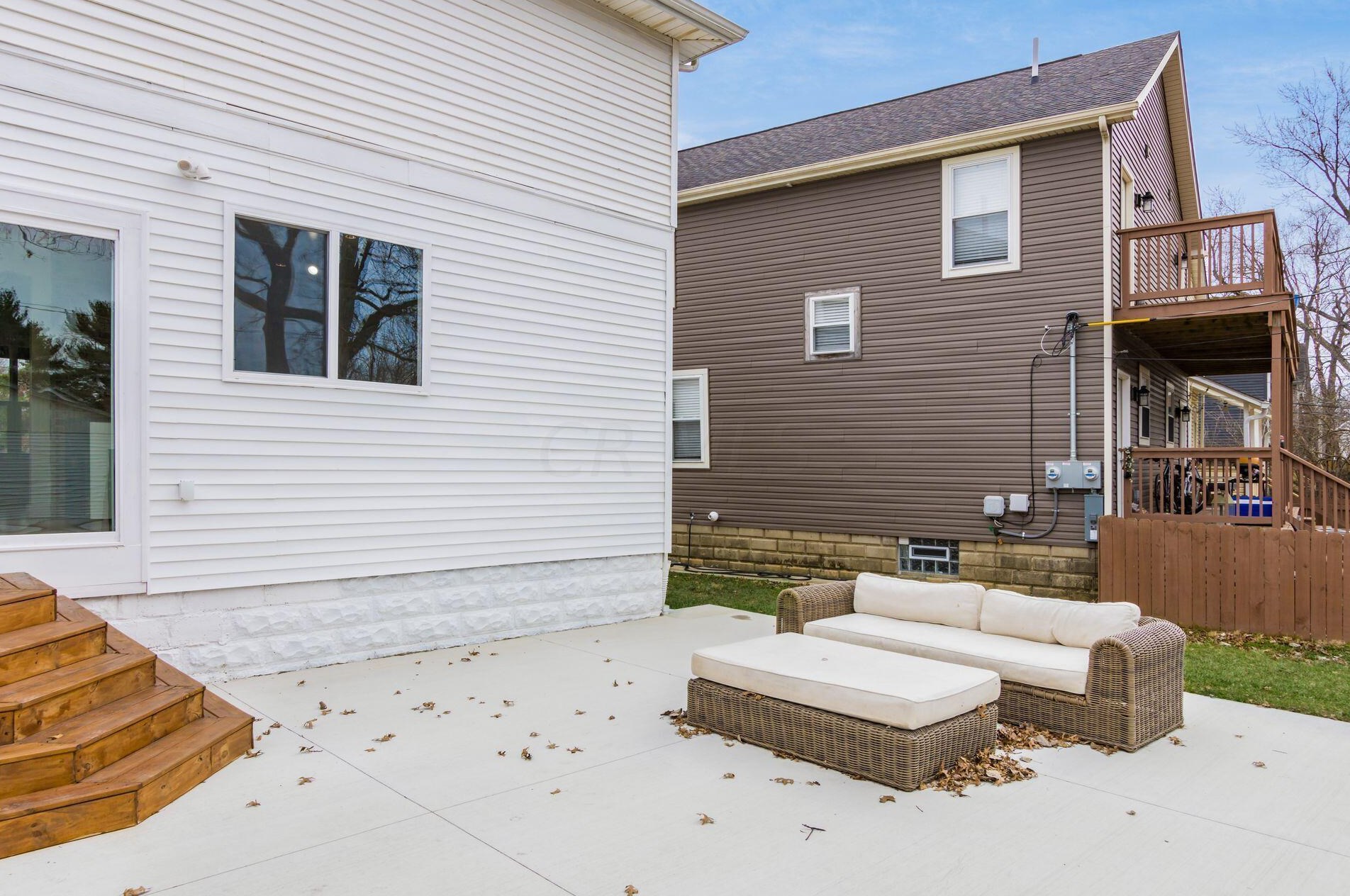 2871 Findley Ave, Columbus OH  43202-2319 exterior