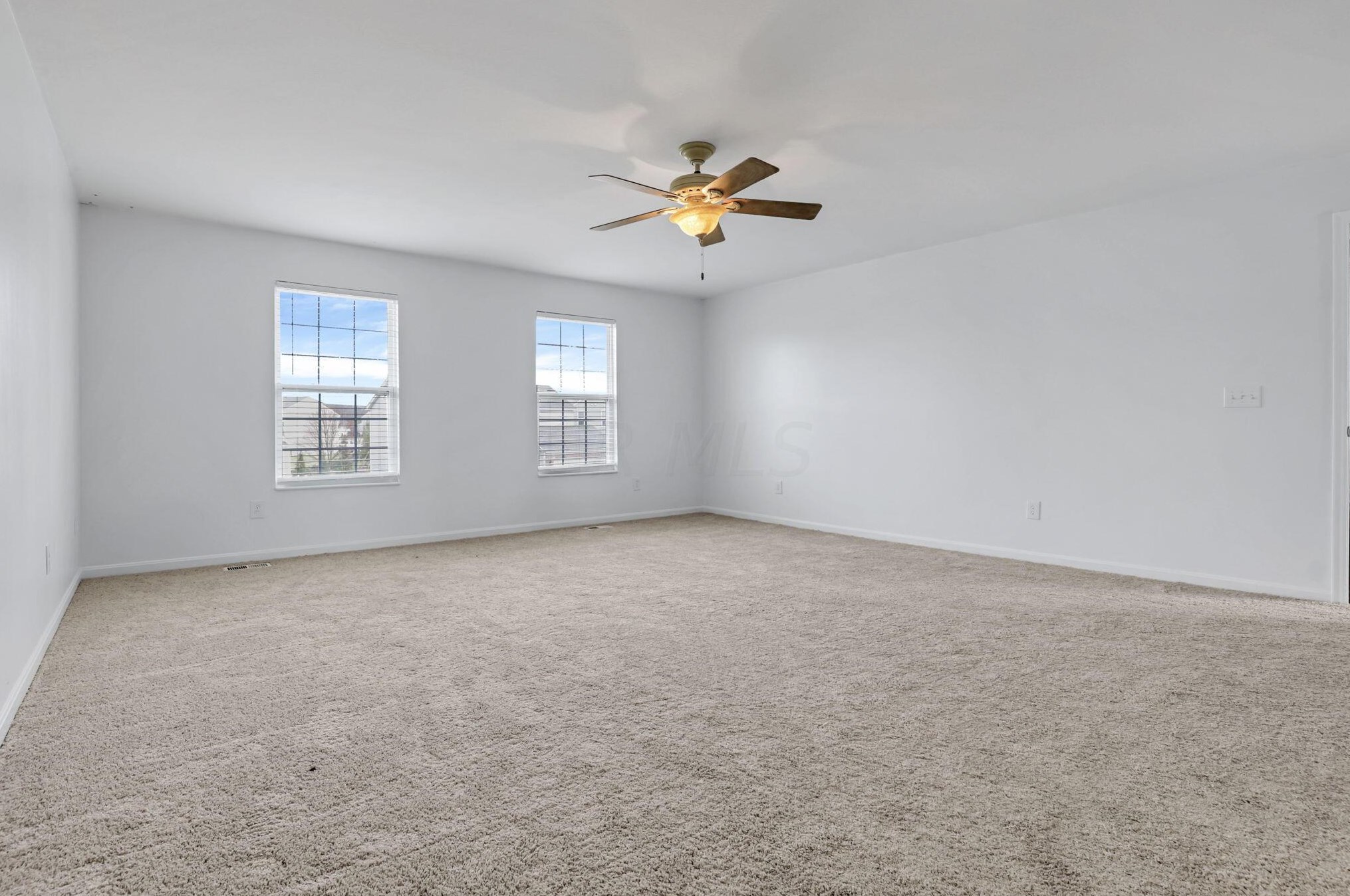 1571 Morrison Farms Dr, Blacklick OH  43004-9091 exterior
