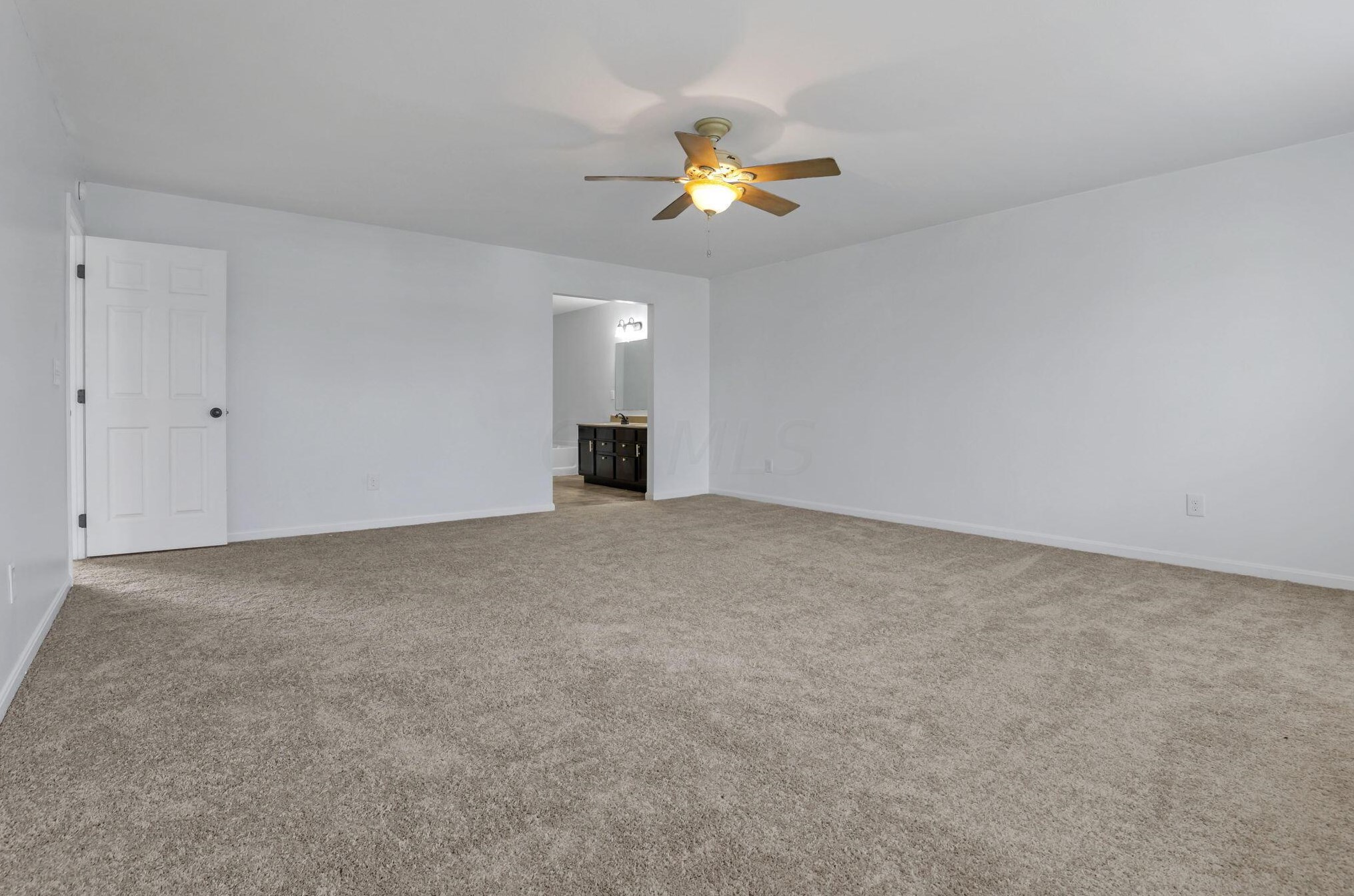 1571 Morrison Farms Dr, Blacklick OH  43004-9091 exterior