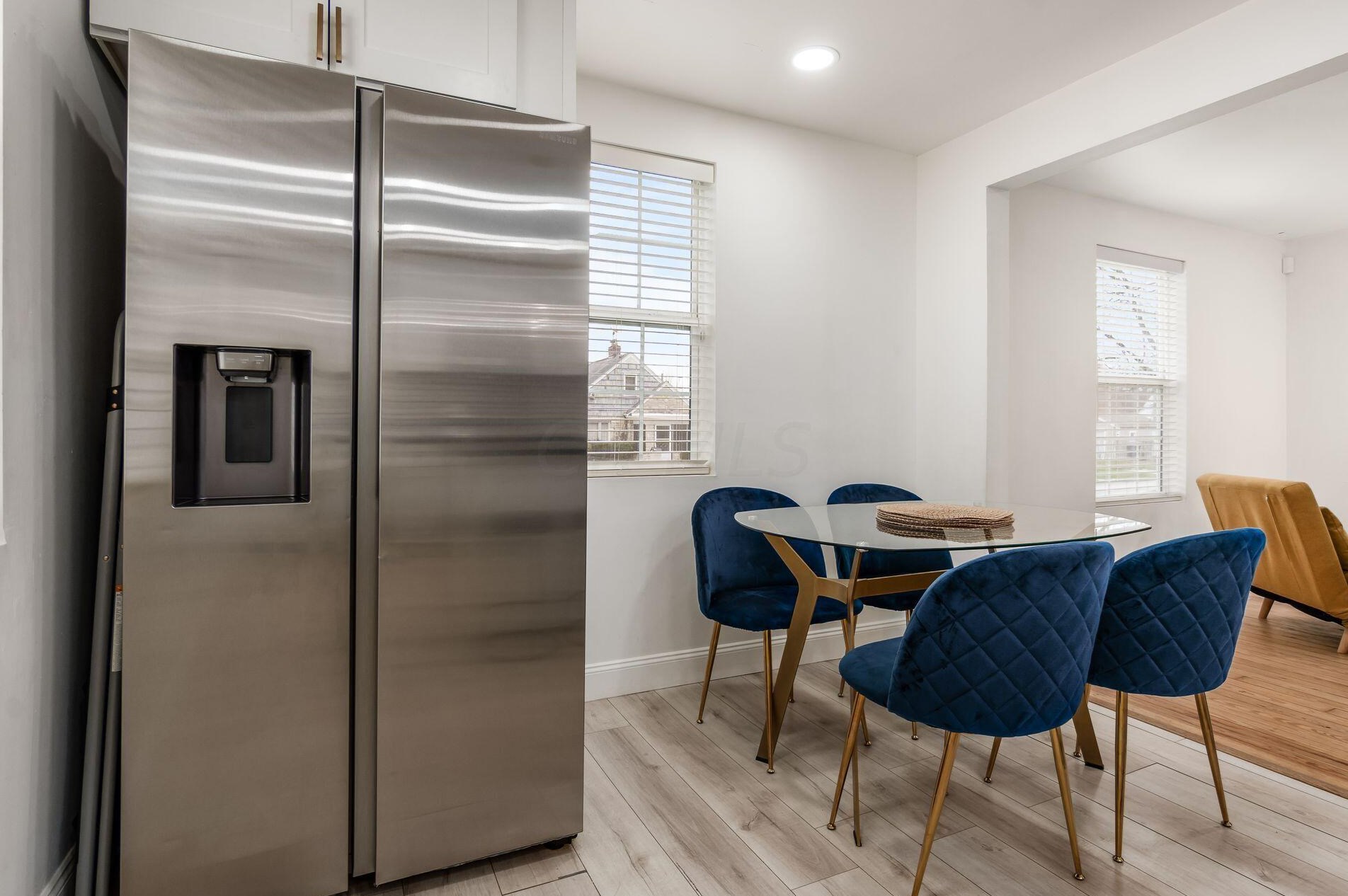 1095 Kelton Ave, Columbus OH 43206-1725 exterior