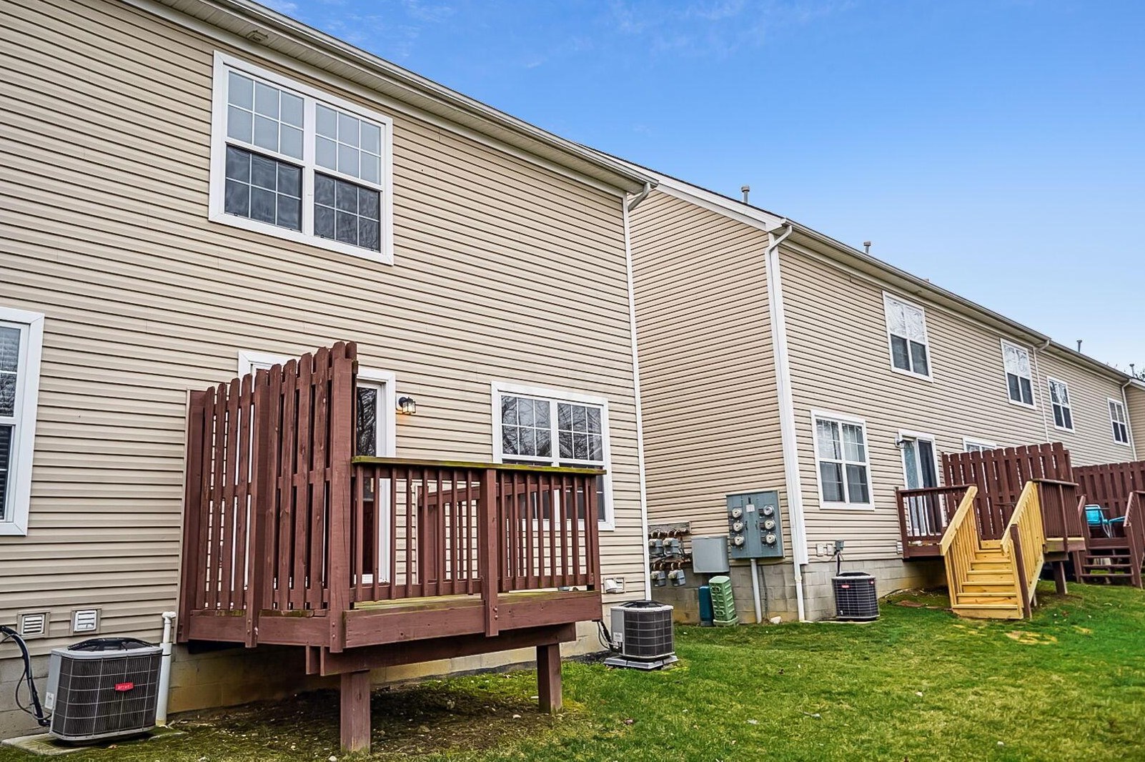 6488 Ash Rock Cir, Westerville OH  43081-7109 exterior