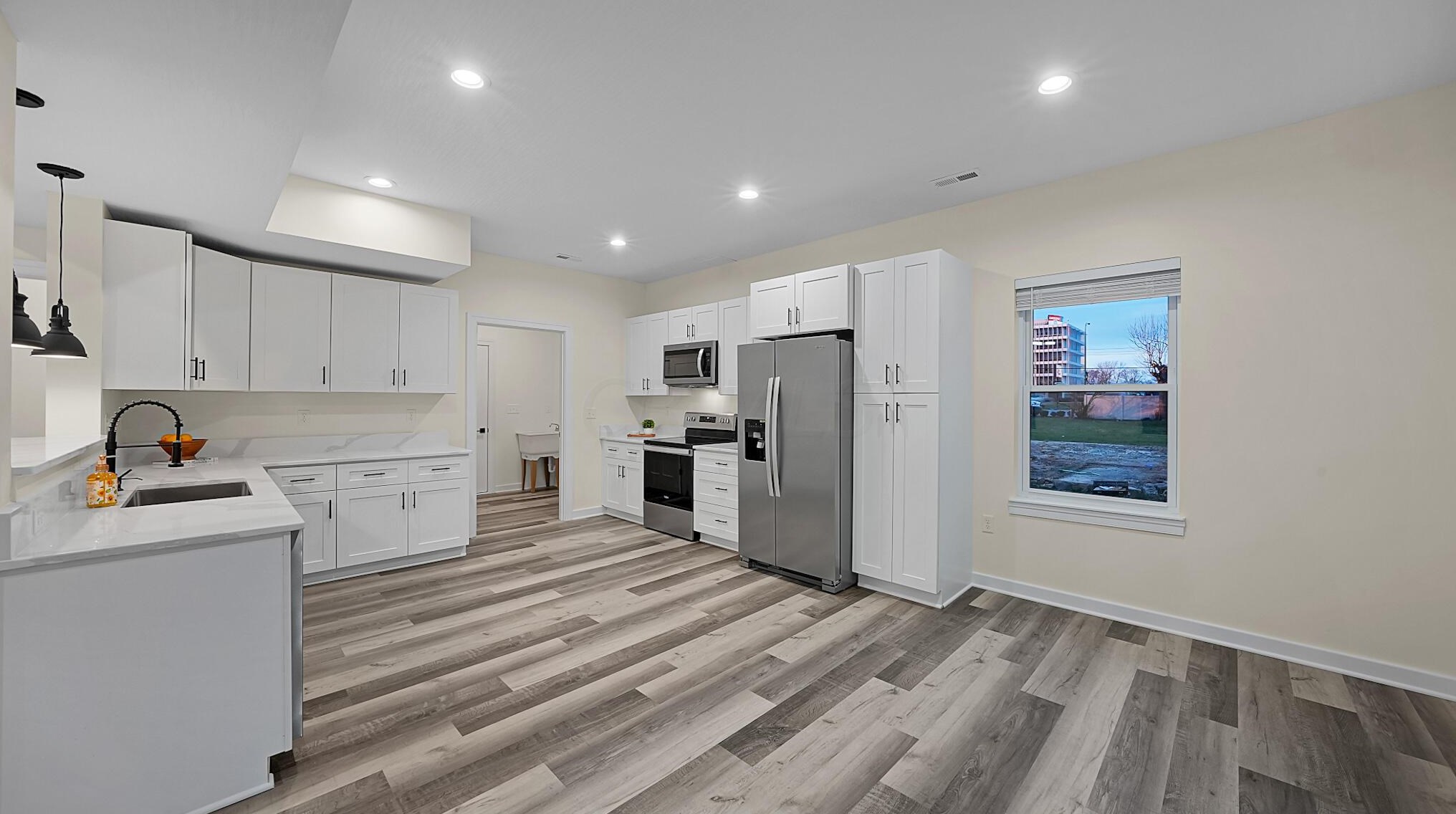 46 Inah Ave, Columbus OH 43228-2679 exterior