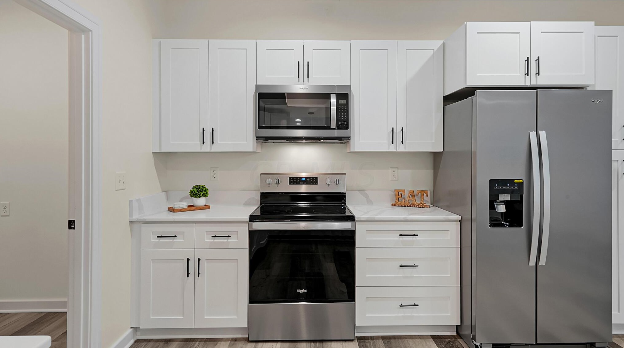 46 Inah Ave, Columbus OH 43228-2679 exterior