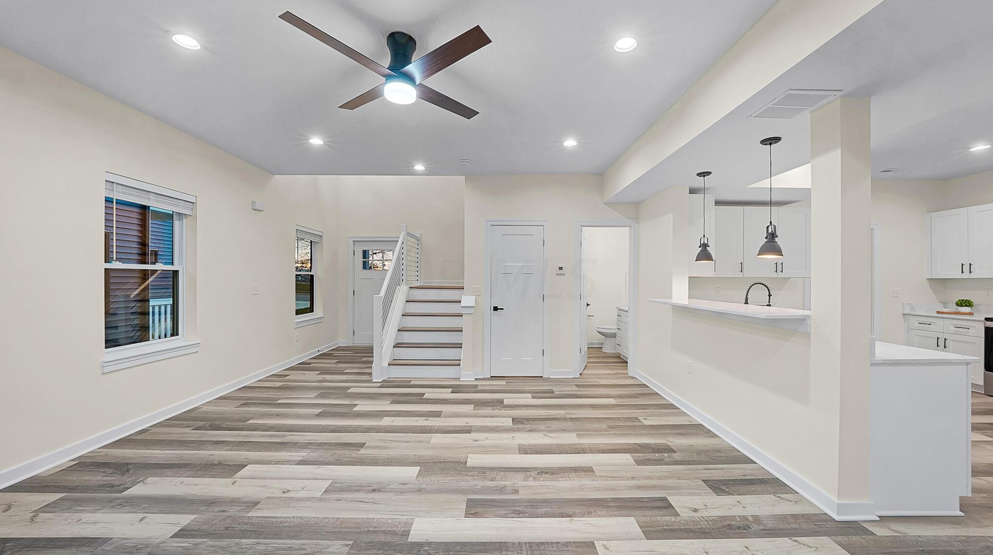 46 Inah Ave, Columbus OH 43228-2679 exterior