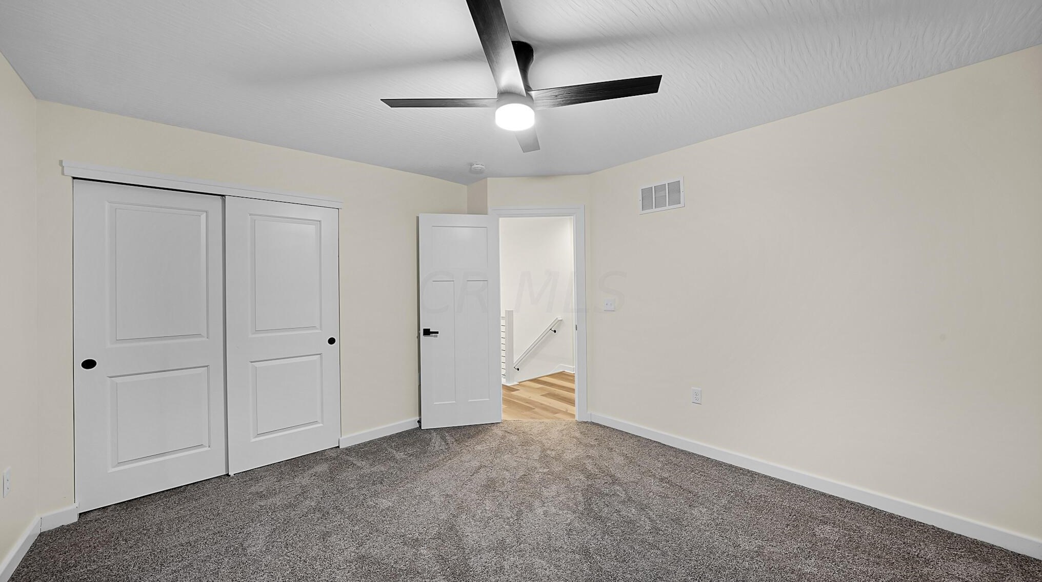 46 Inah Ave, Columbus OH 43228-2679 exterior