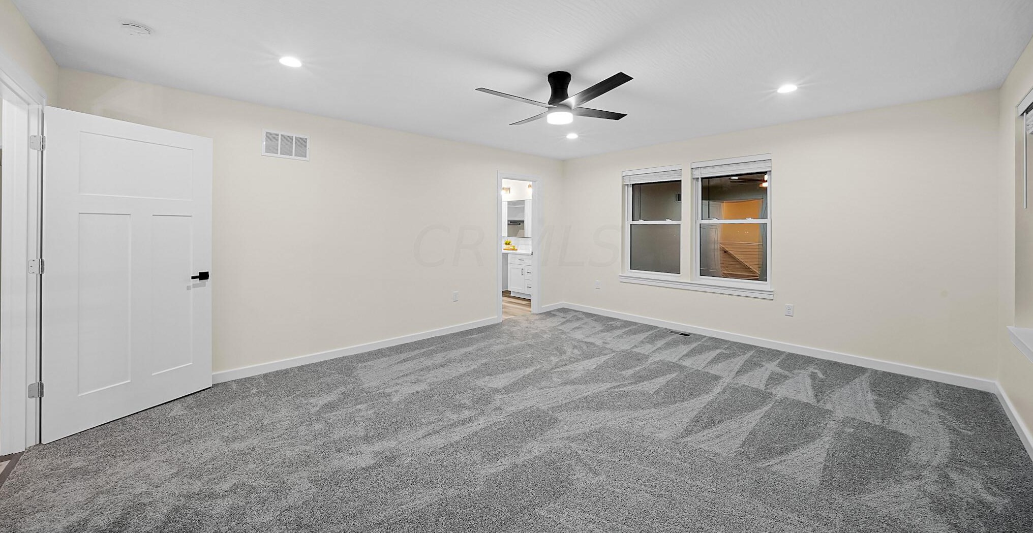 46 Inah Ave, Columbus OH 43228-2679 exterior