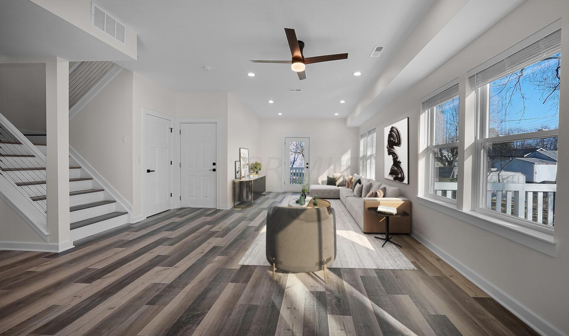 76 Inah Ave, Columbus OH 43228-2679 exterior