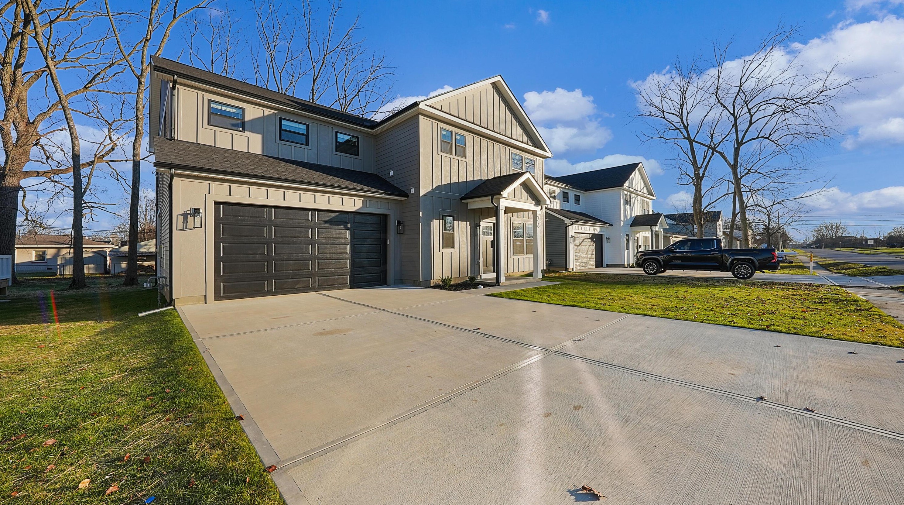 76 Inah Ave, Columbus OH 43228-2679 exterior