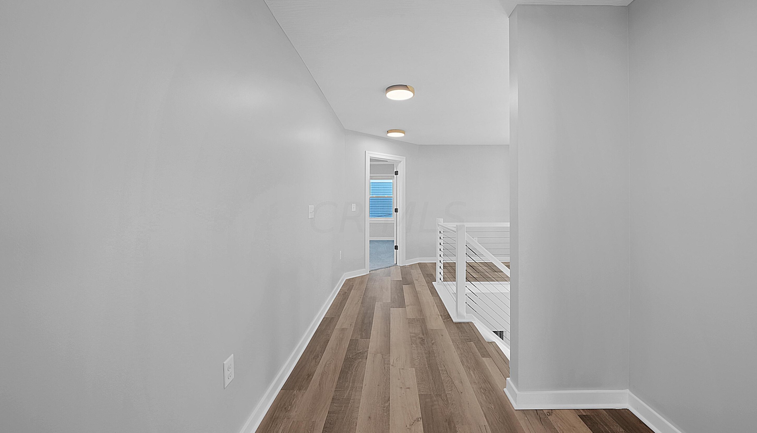 76 Inah Ave, Columbus OH 43228-2679 exterior