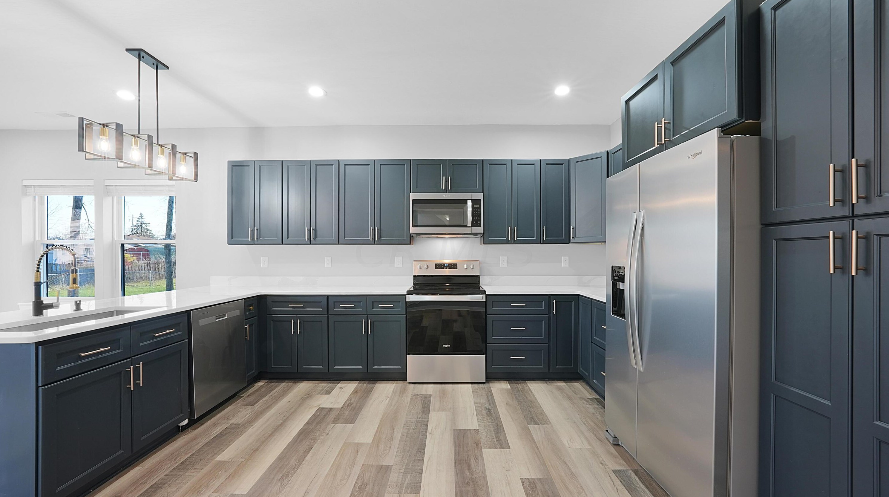 76 Inah Ave, Columbus OH 43228-2679 exterior