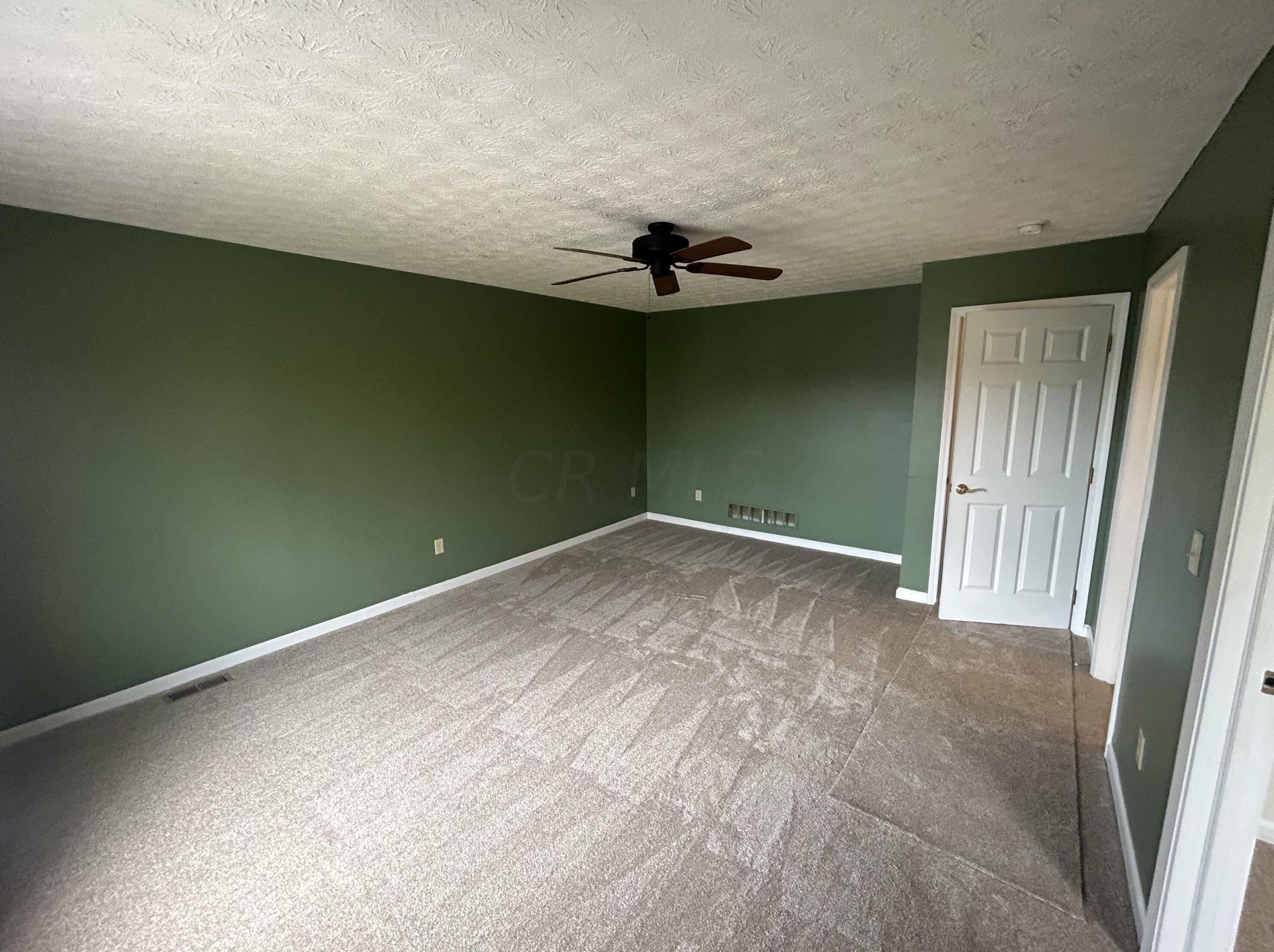 7709 Waggoner Chase Blvd, Blacklick OH  43004-9191 exterior