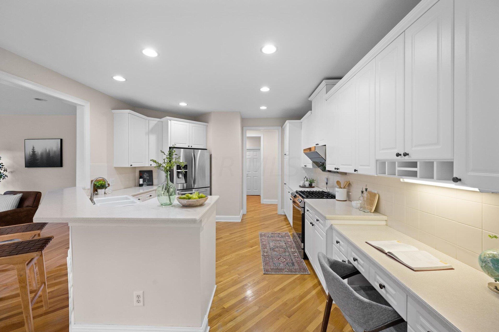 8244 Campden Lakes Blvd, Dublin OH  43016-8252 exterior