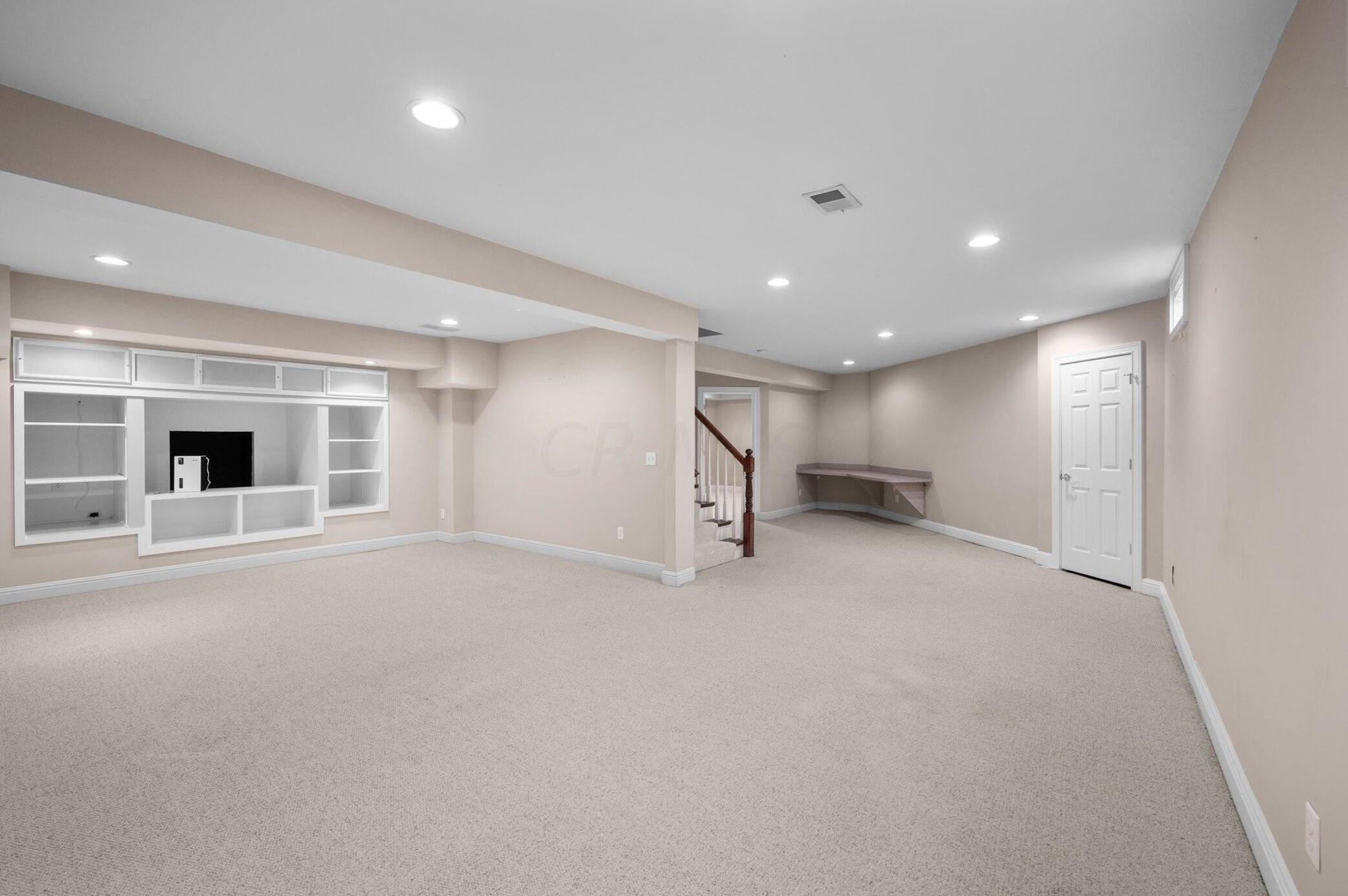 8244 Campden Lakes Blvd, Dublin OH  43016-8252 exterior