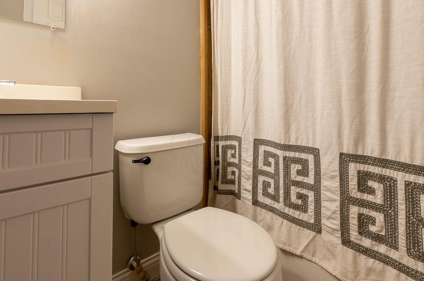 621 Norfolk Ct, Pickerington OH  43147-2066 exterior