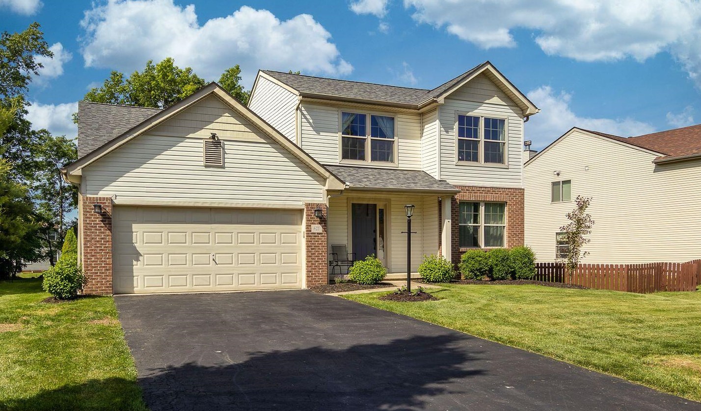 621 Norfolk Ct, Pickerington OH  43147-2066 exterior