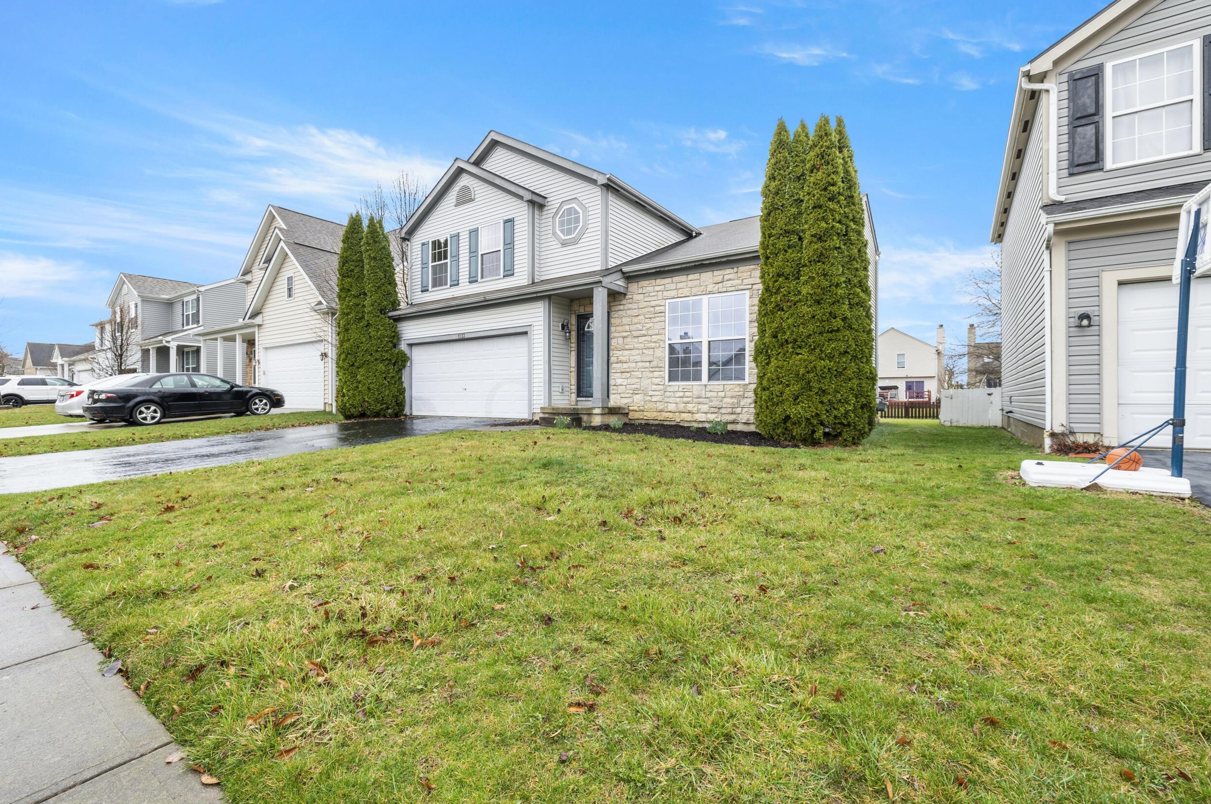 1233 Tannic St, Blacklick OH  43004-8785 exterior