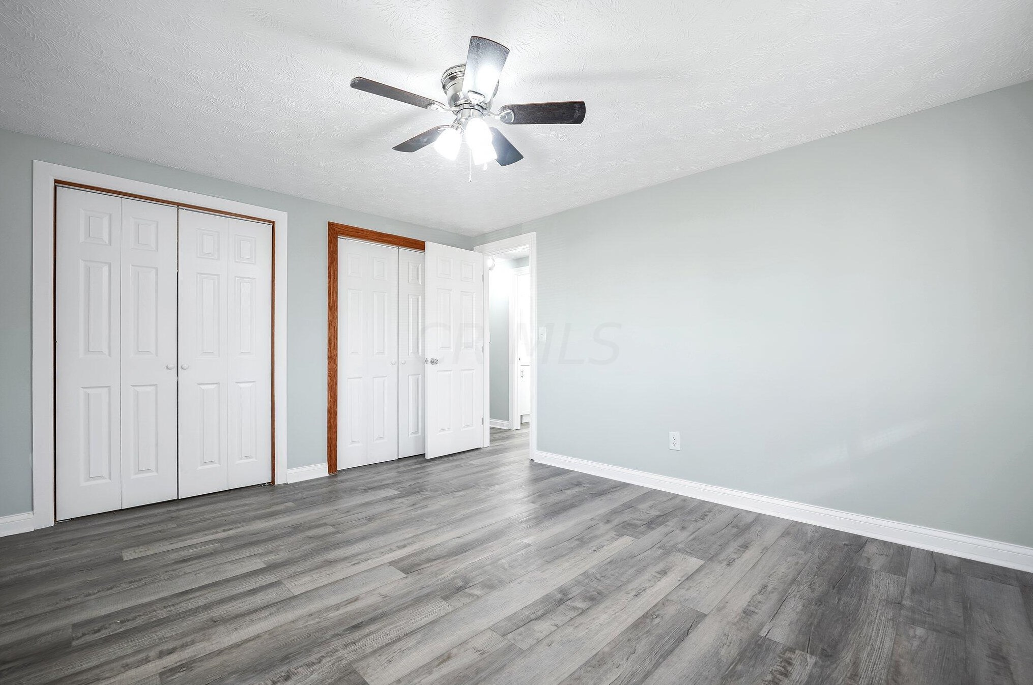 702 Josephine Ave, Columbus OH  43204-1113 exterior