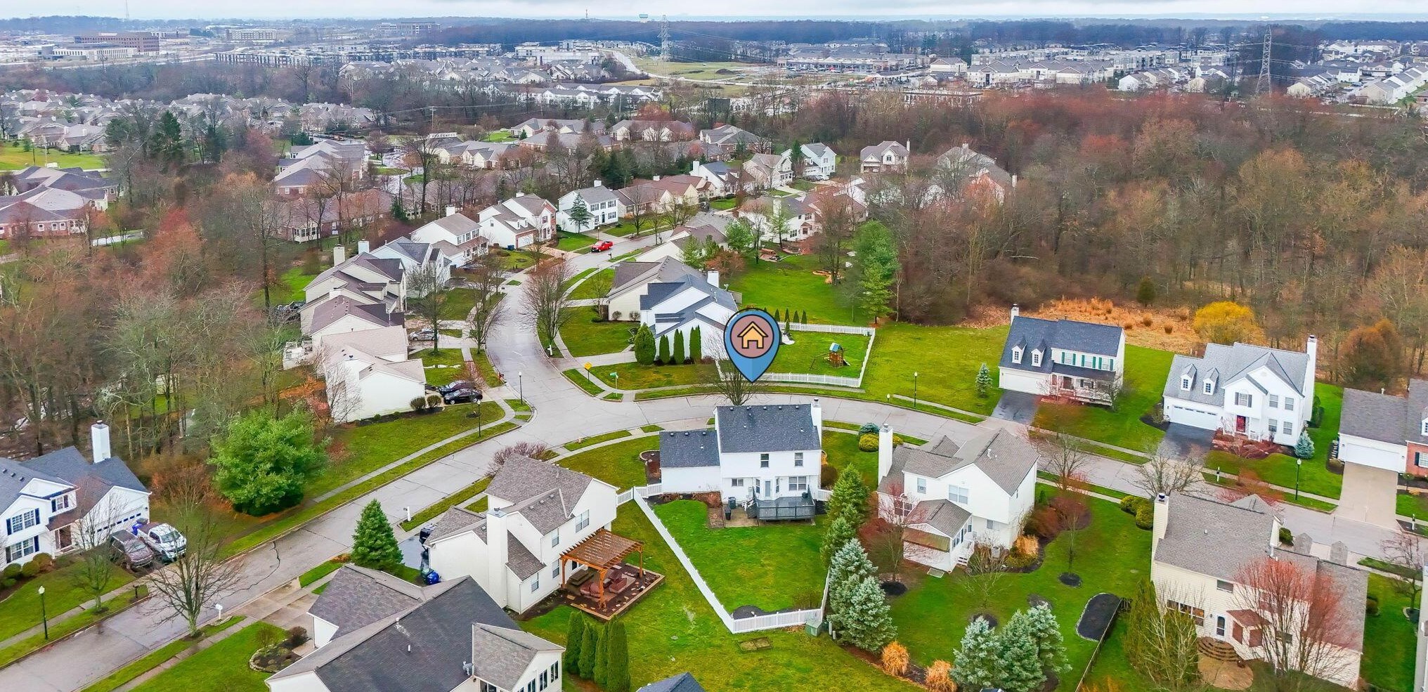 5530 Bunstine Dr, Westerville OH  43081-8218 exterior