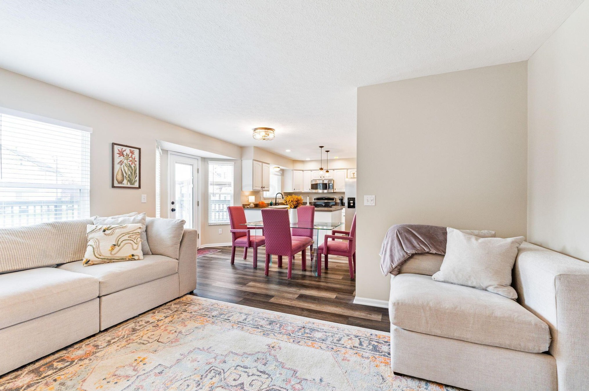 5530 Bunstine Dr, Westerville OH  43081-8218 exterior