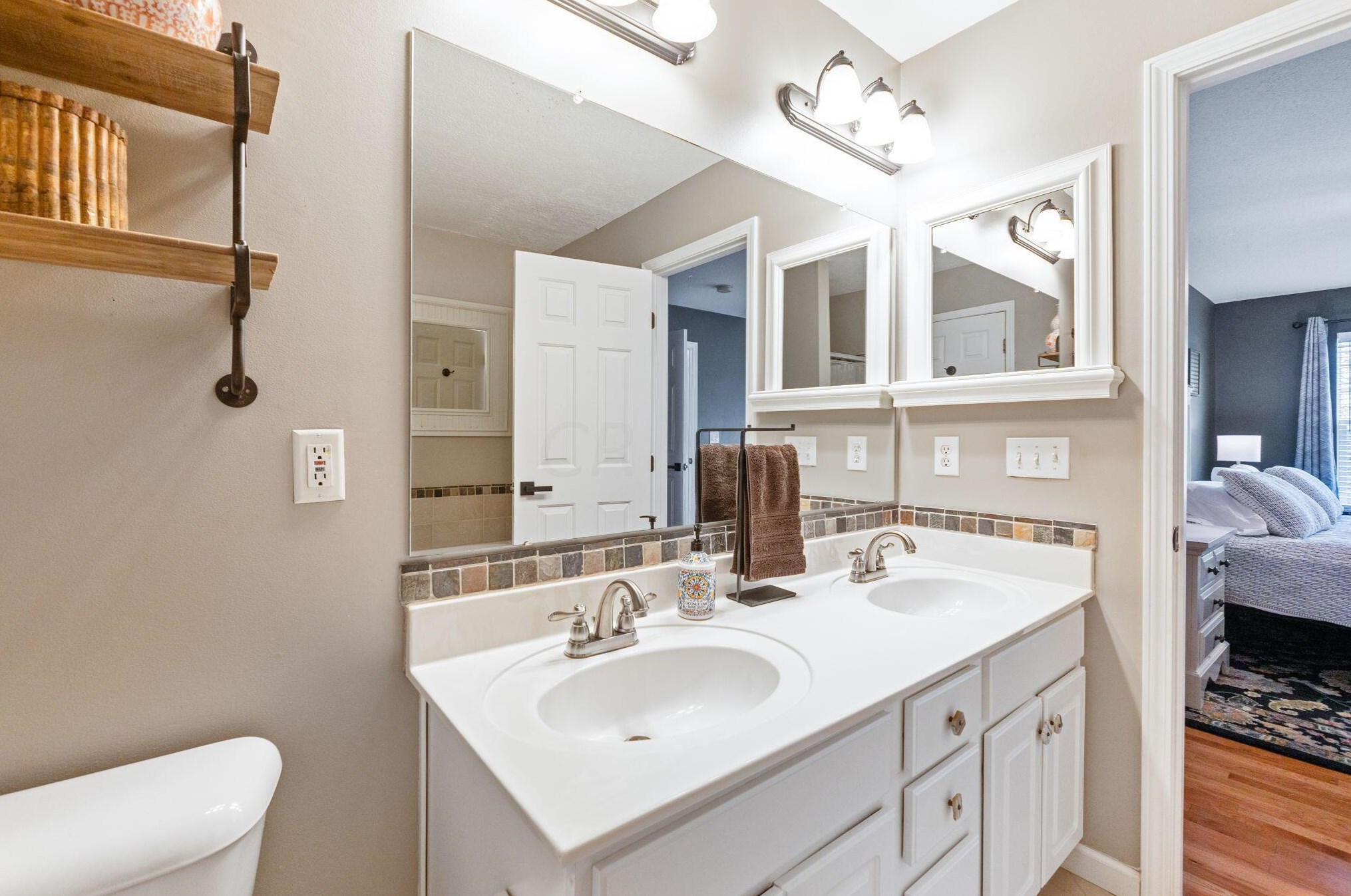 5530 Bunstine Dr, Westerville OH  43081-8218 exterior