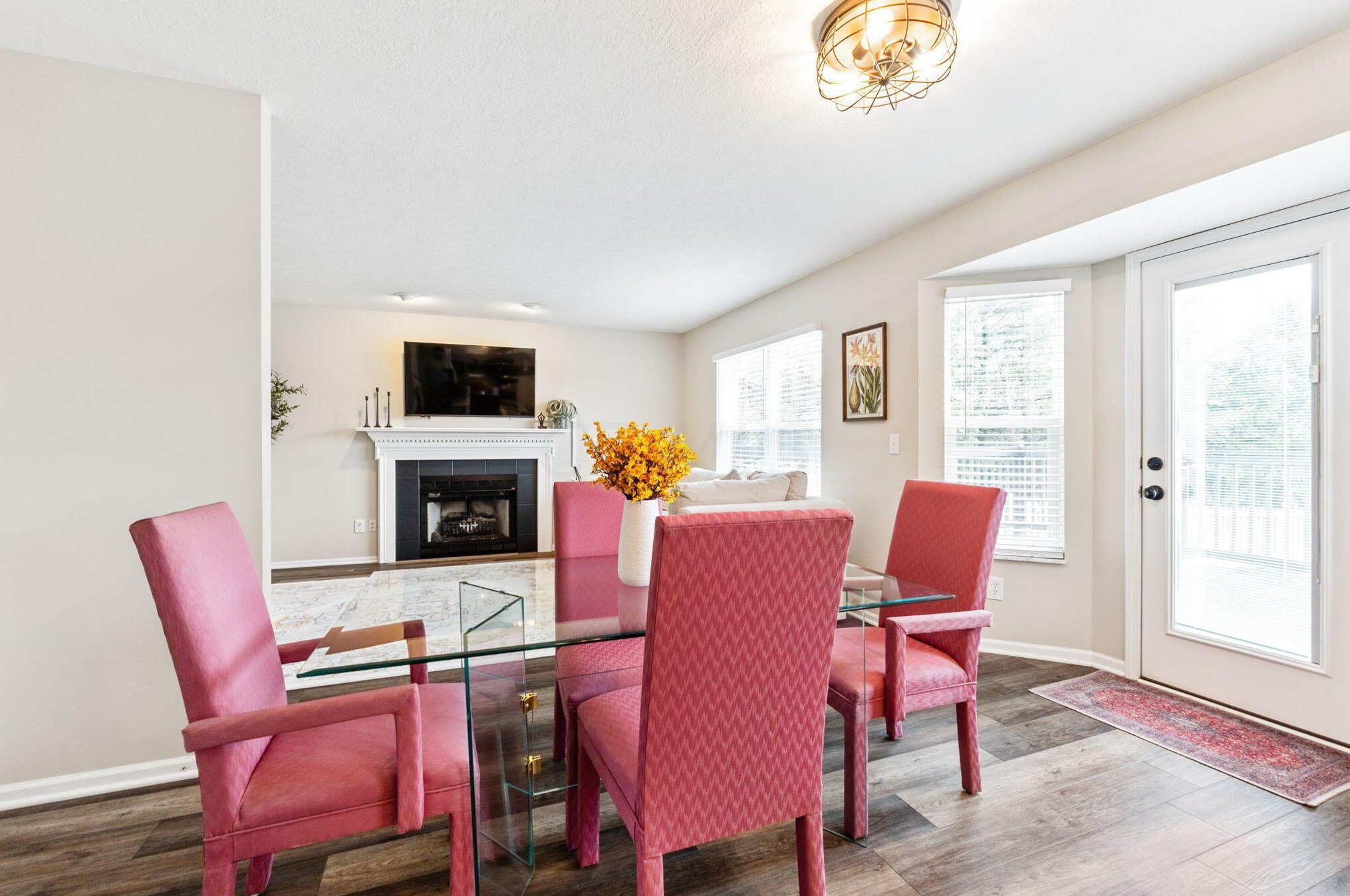 5530 Bunstine Dr, Westerville OH  43081-8218 exterior