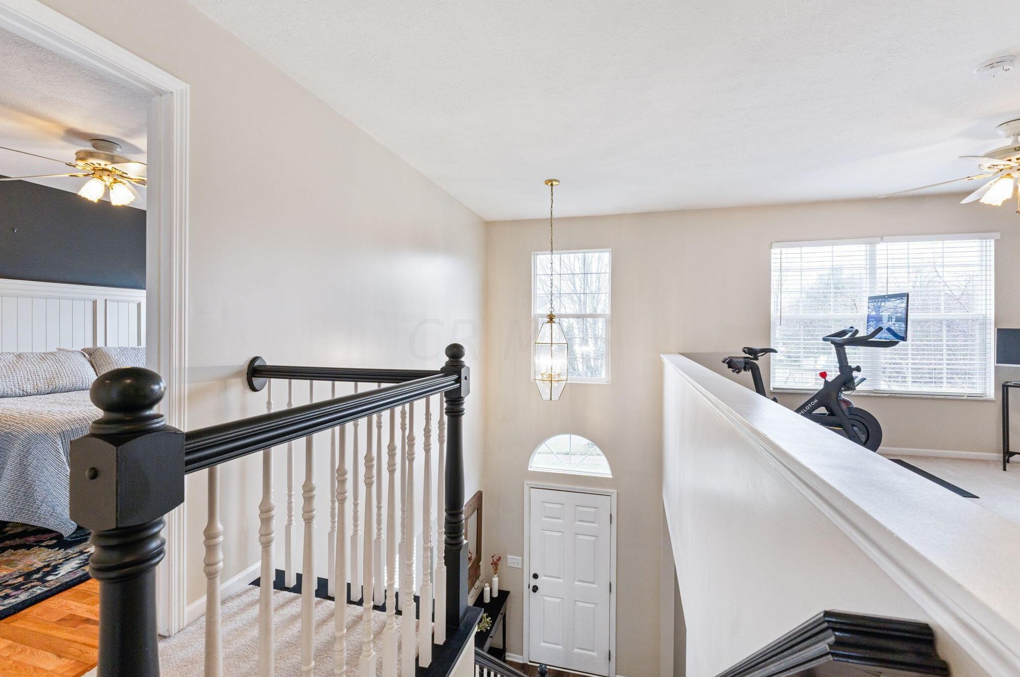 5530 Bunstine Dr, Westerville OH  43081-8218 exterior