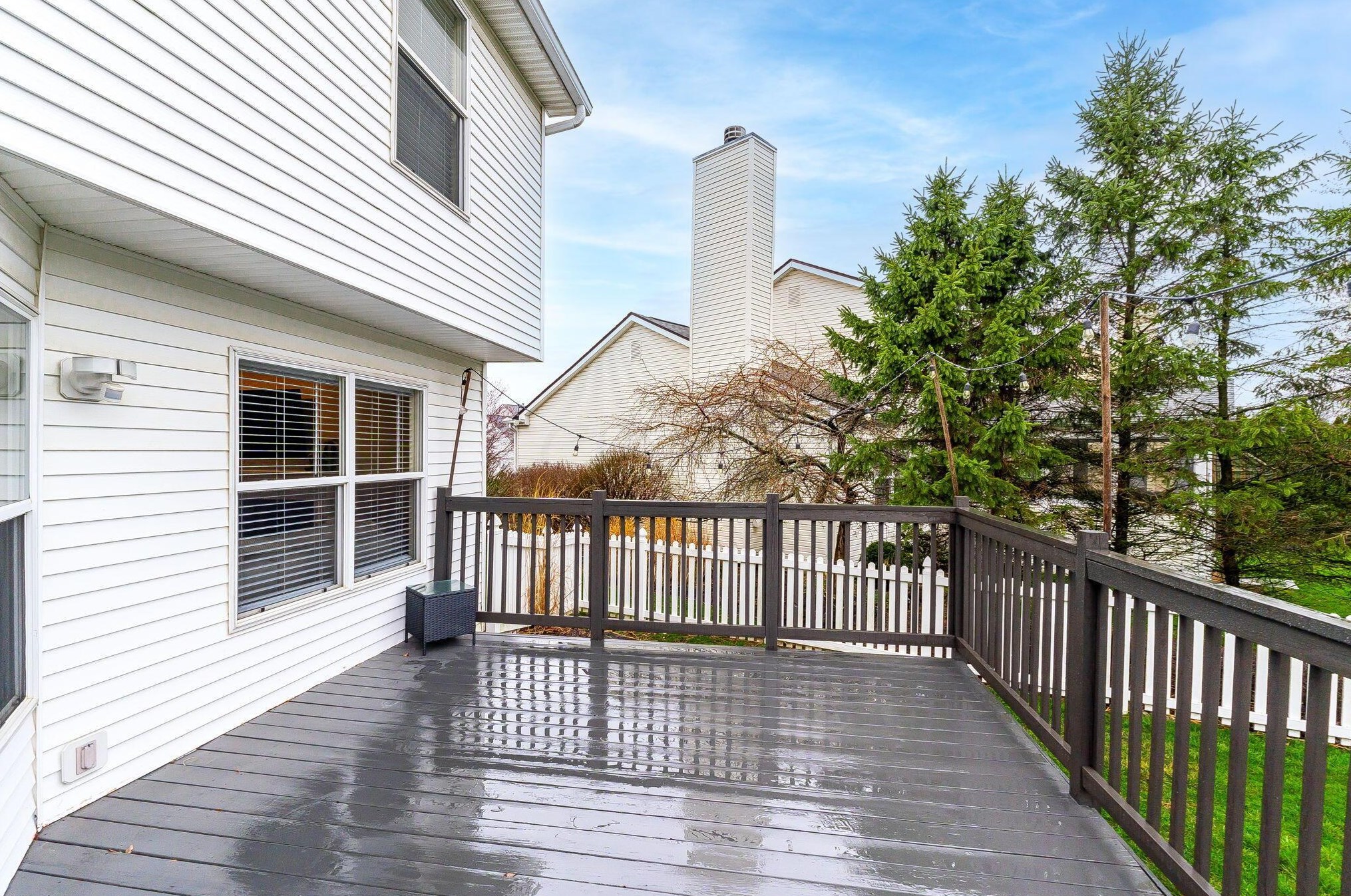 5530 Bunstine Dr, Westerville OH  43081-8218 exterior