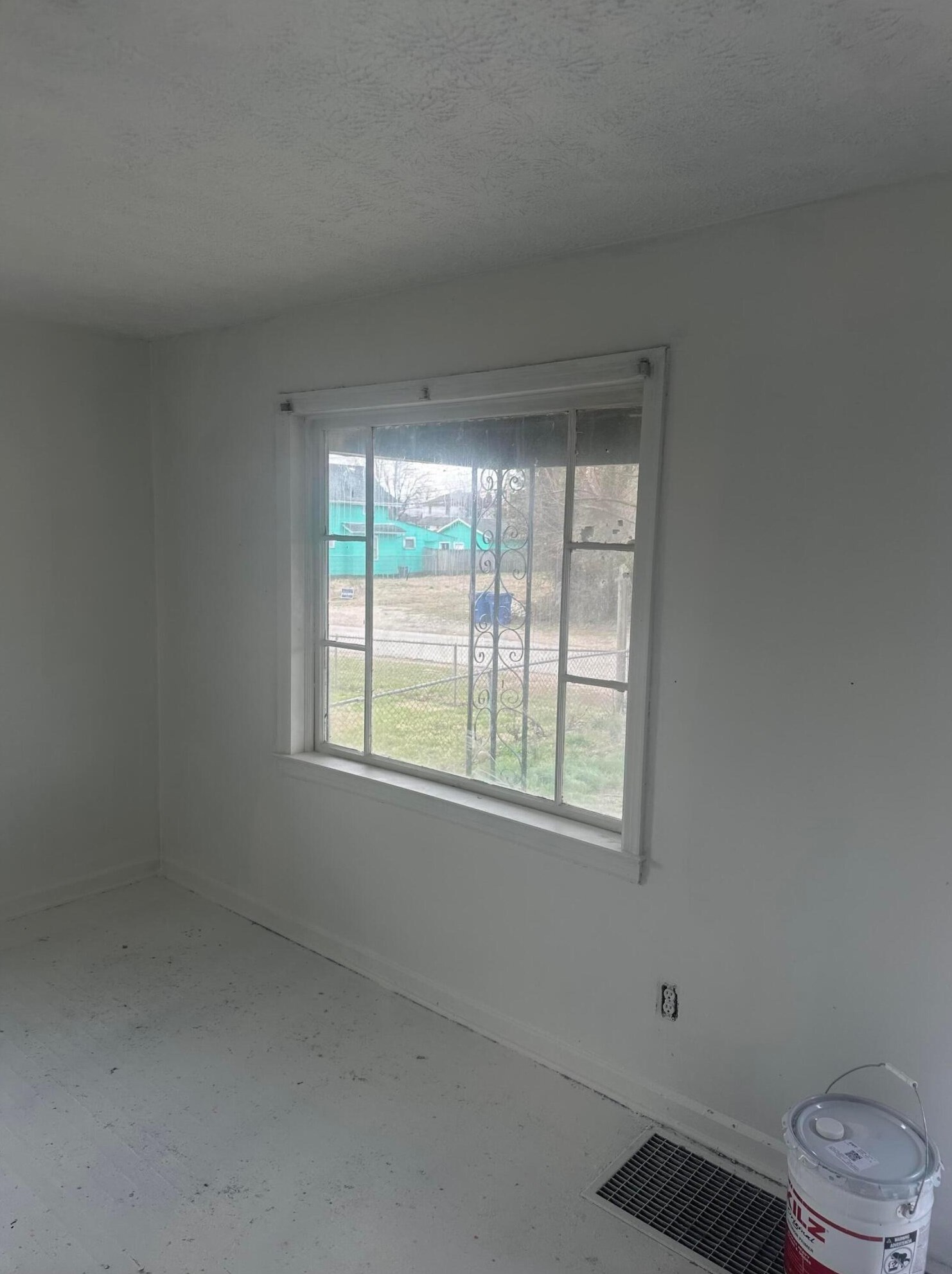 2196 Berrell Ave, Columbus OH  43211-2306 exterior