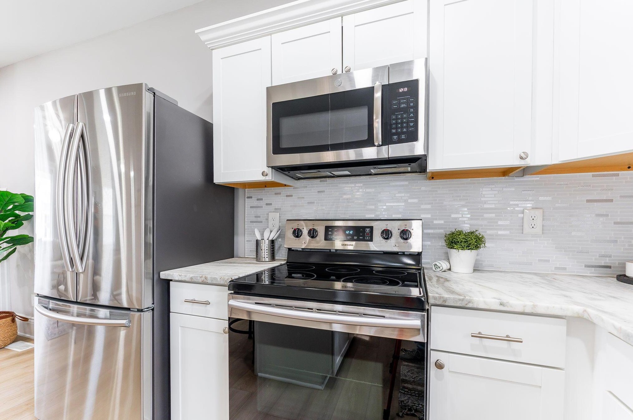 539 Mithoff St, Columbus OH  43206-2828 exterior