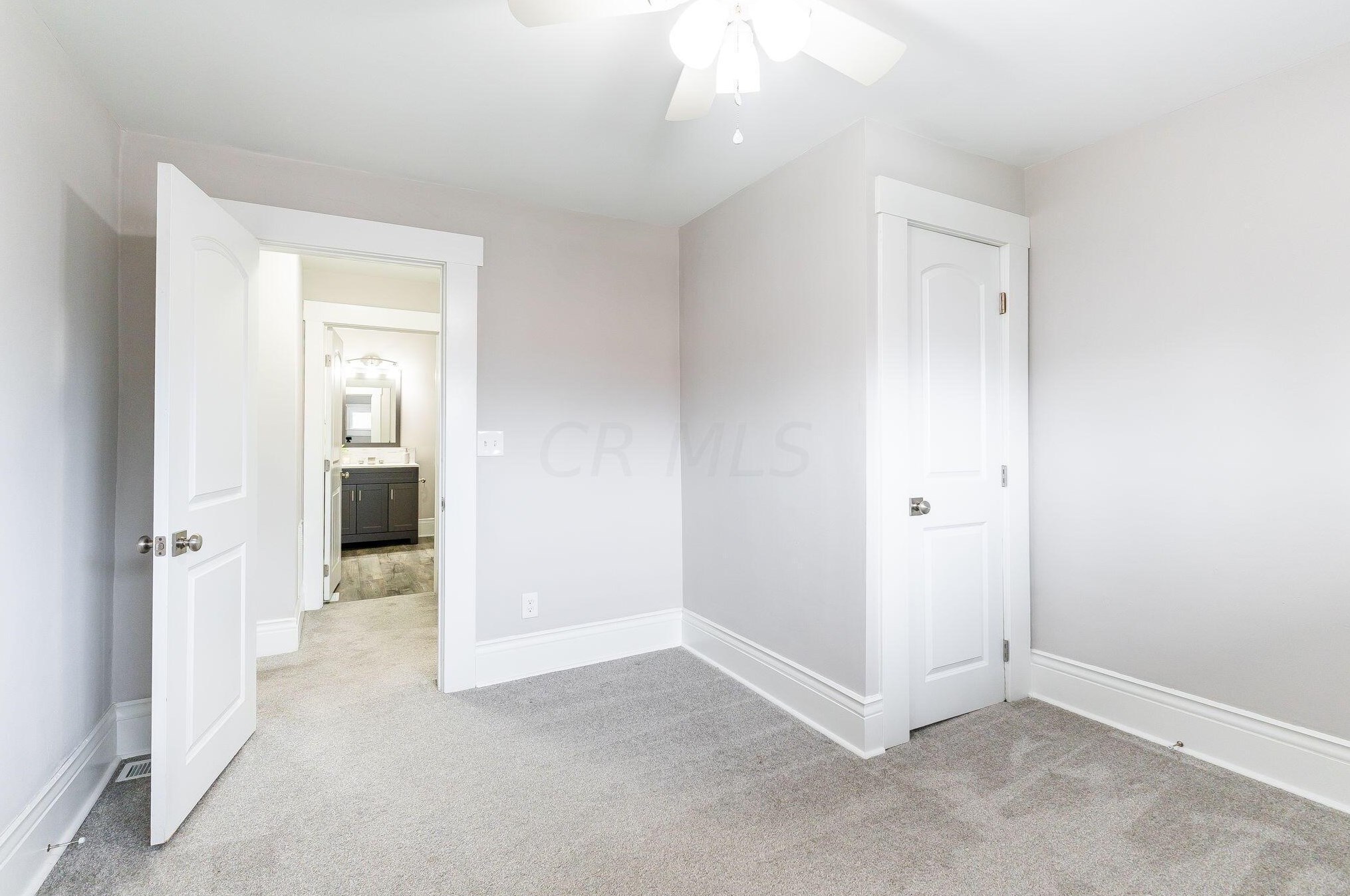 539 Mithoff St, Columbus OH  43206-2828 exterior