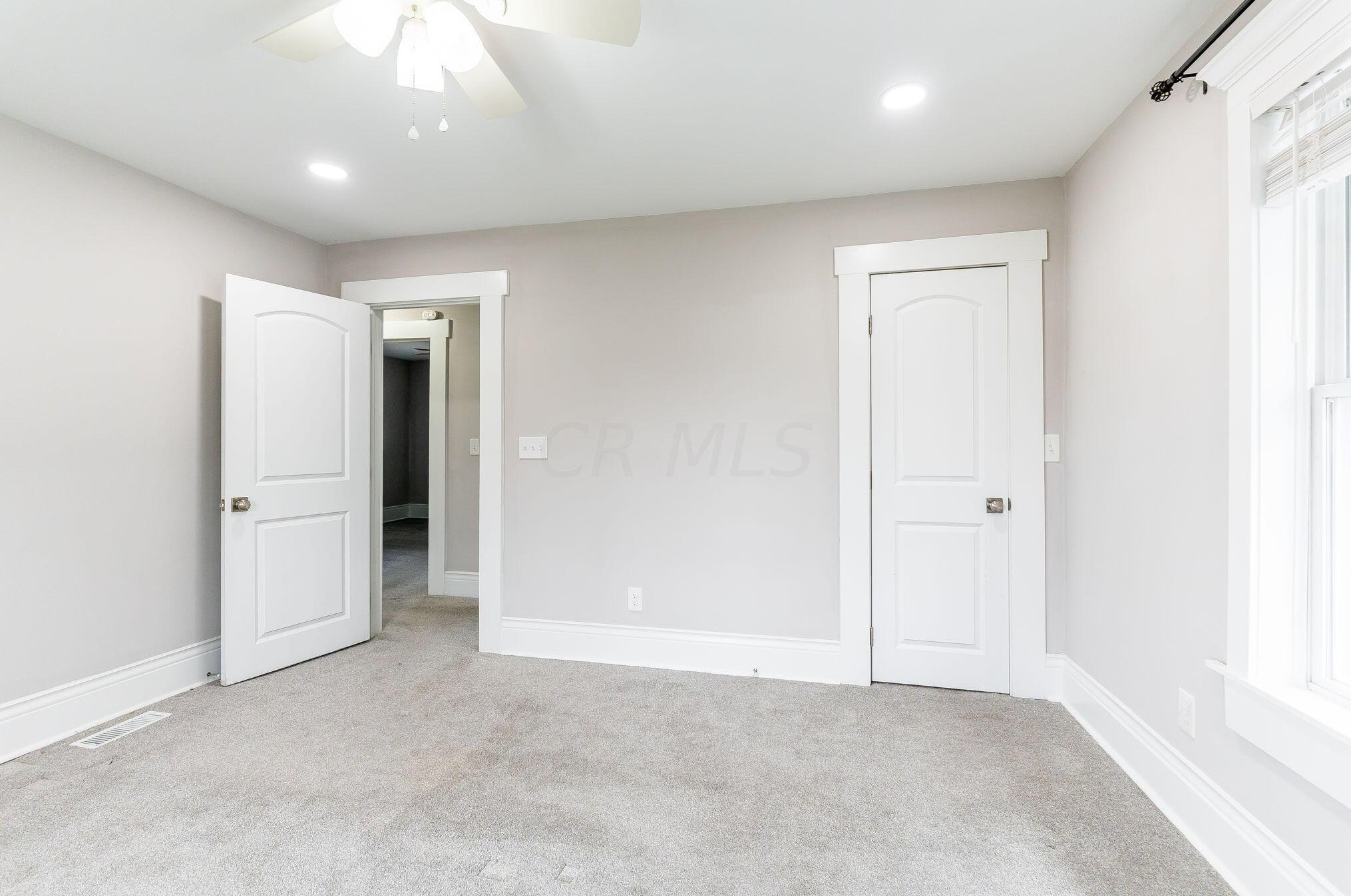 539 Mithoff St, Columbus OH  43206-2828 exterior