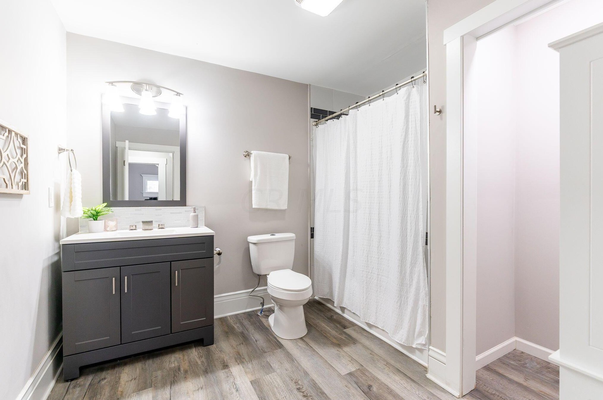 539 Mithoff St, Columbus OH  43206-2828 exterior