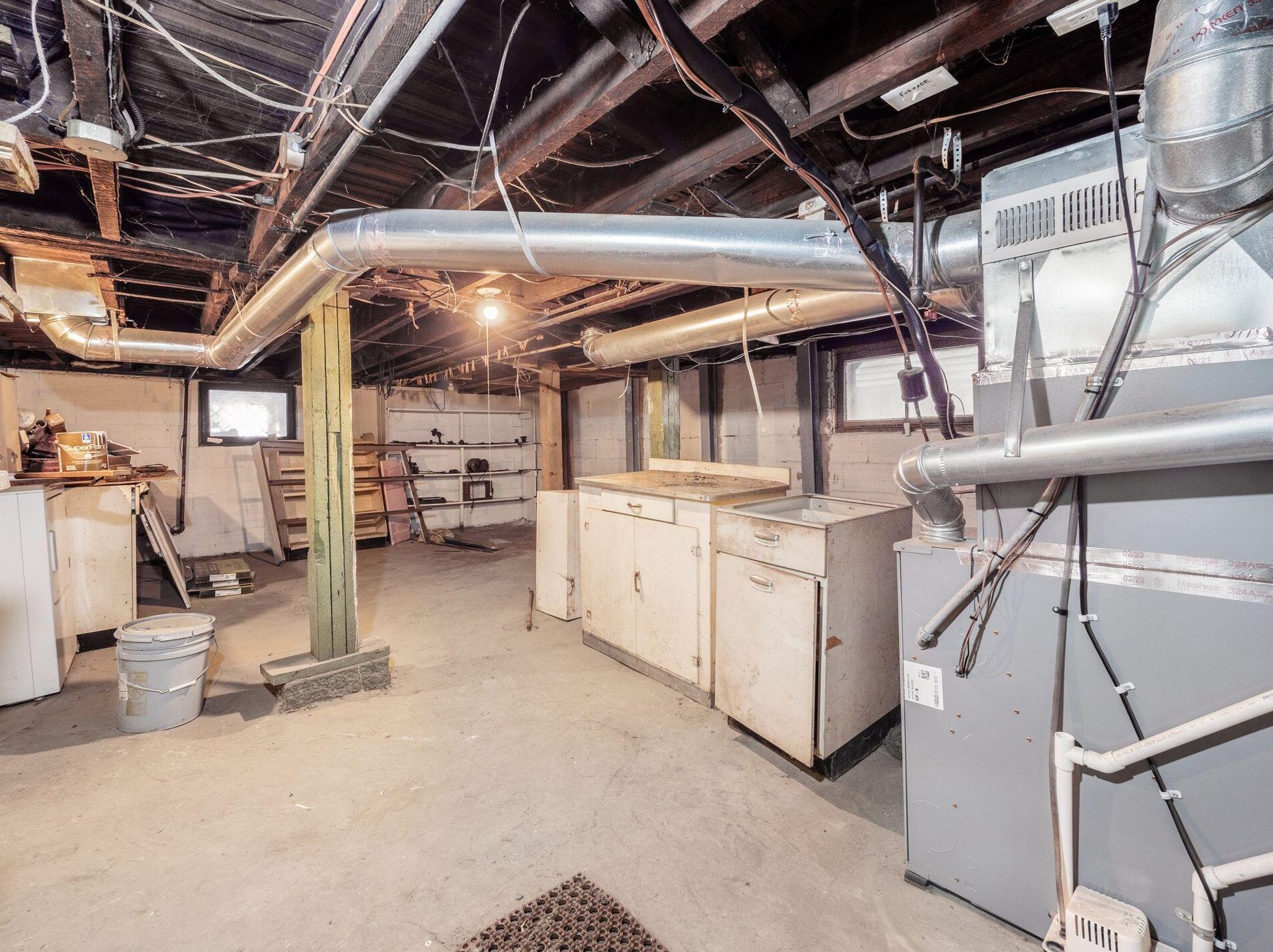 344 Kossuth St, Columbus OH  43206-2260 exterior