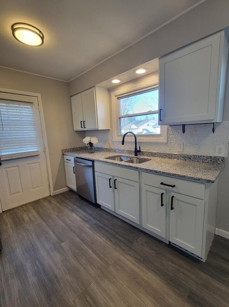 1144 Manfeld Dr, Columbus OH  43227-1434 exterior