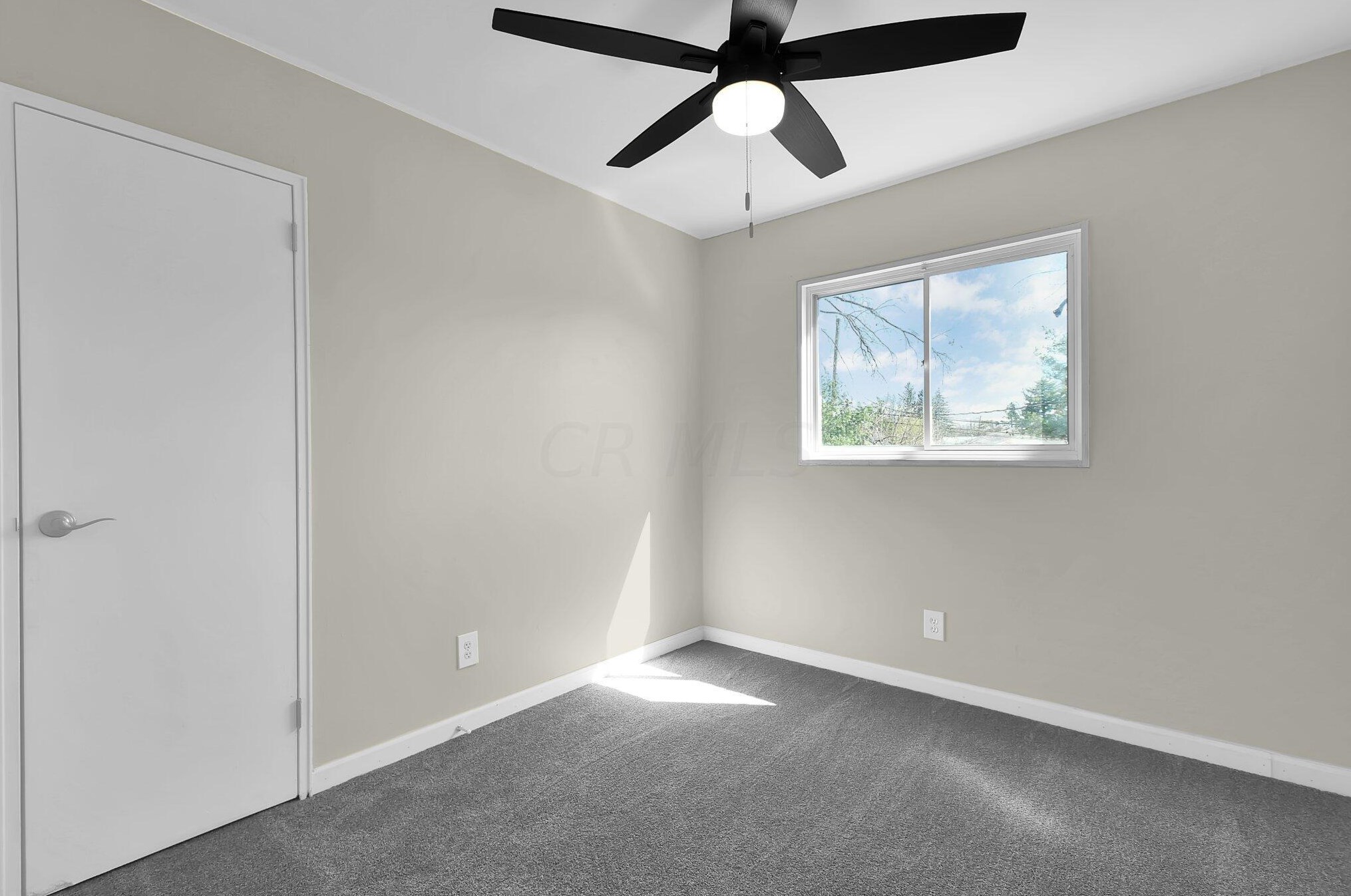 1144 Manfeld Dr, Columbus OH  43227-1434 exterior