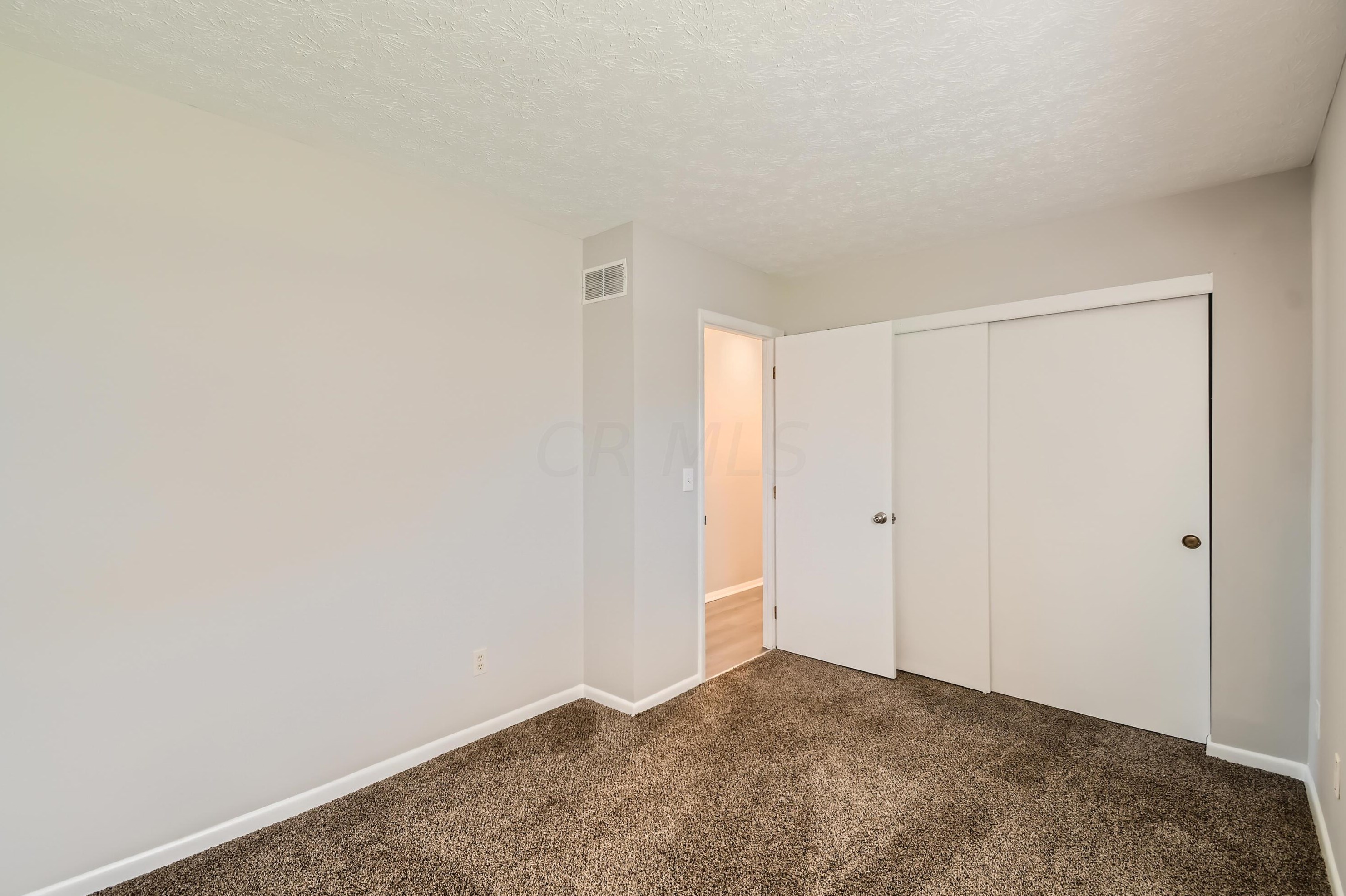 35 Busey Rd, Cnl Wnchstr OH  43110-9703 exterior