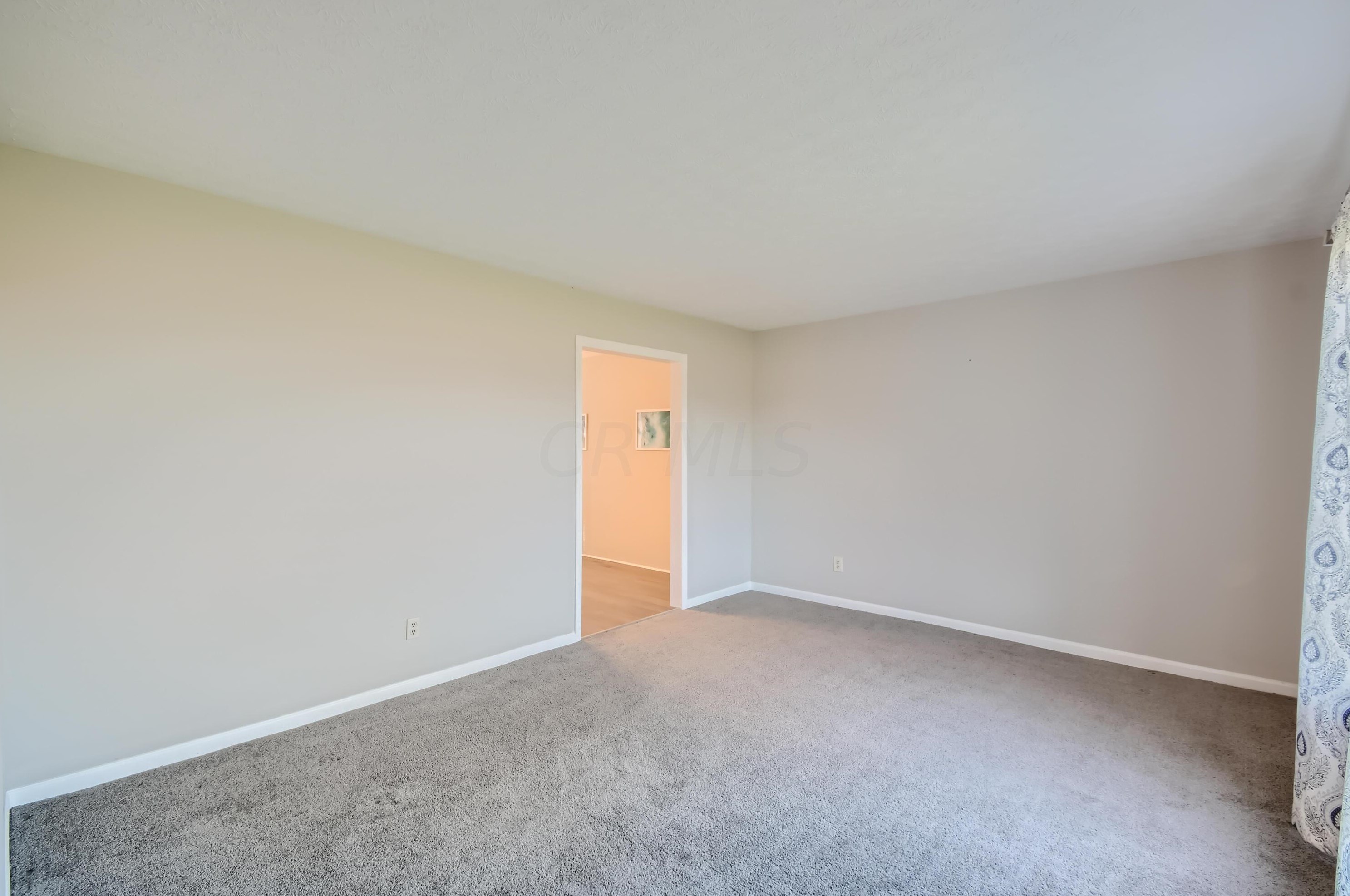 35 Busey Rd, Cnl Wnchstr OH  43110-9703 exterior