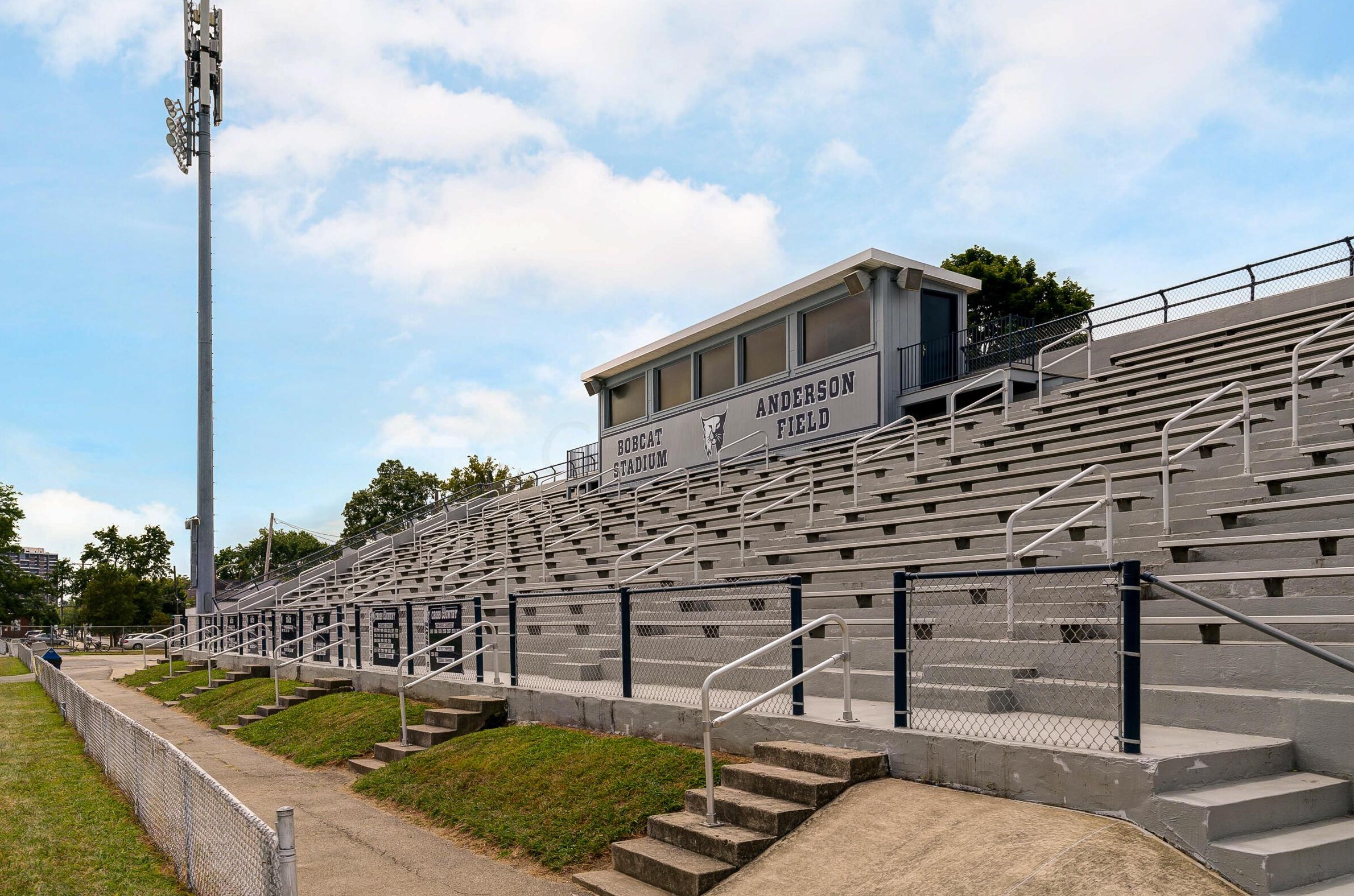 1533 Ida Ave, Columbus OH  43212 exterior