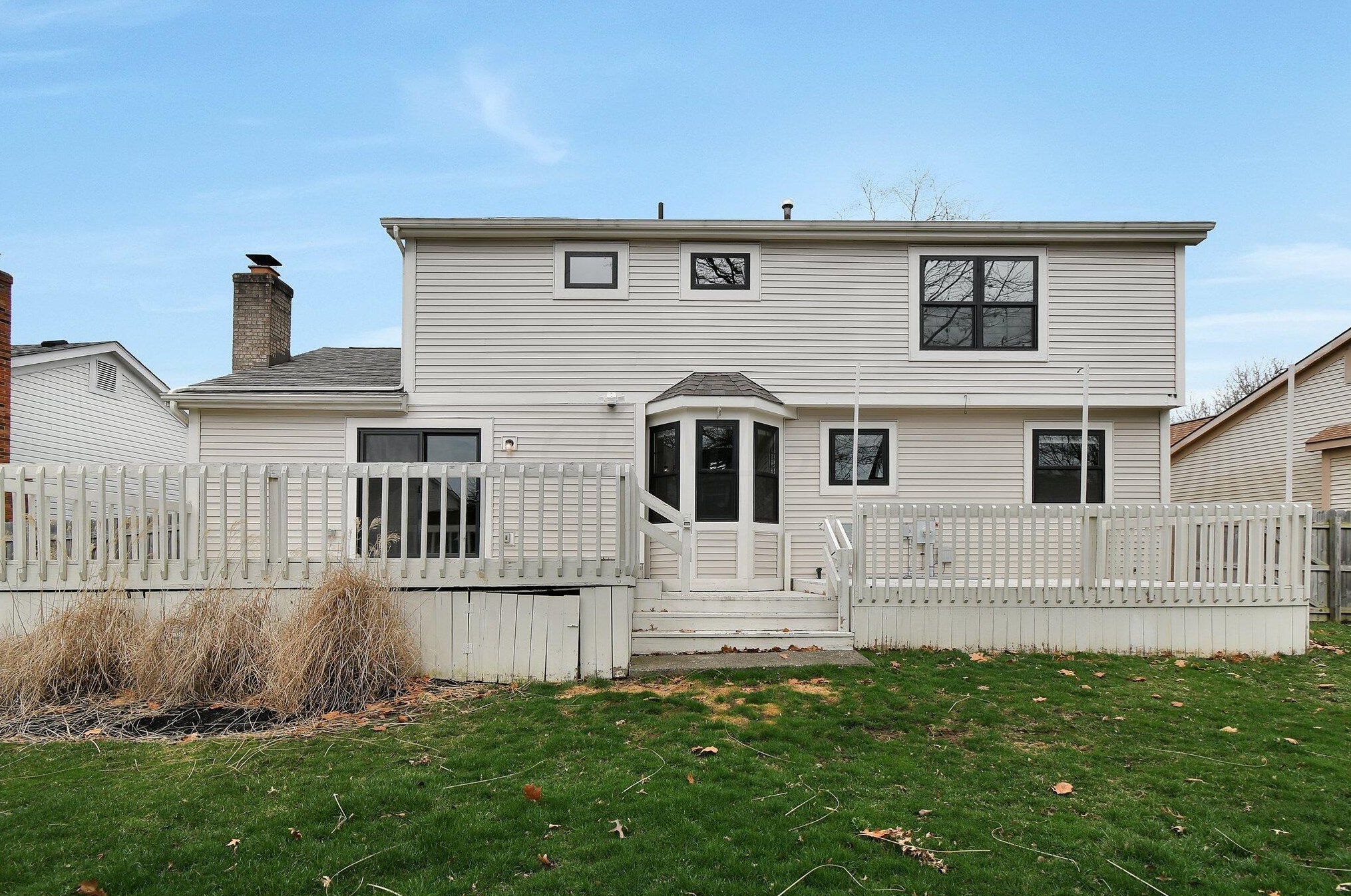 5581 Swingley Dr, Columbus OH  43230-6308 exterior