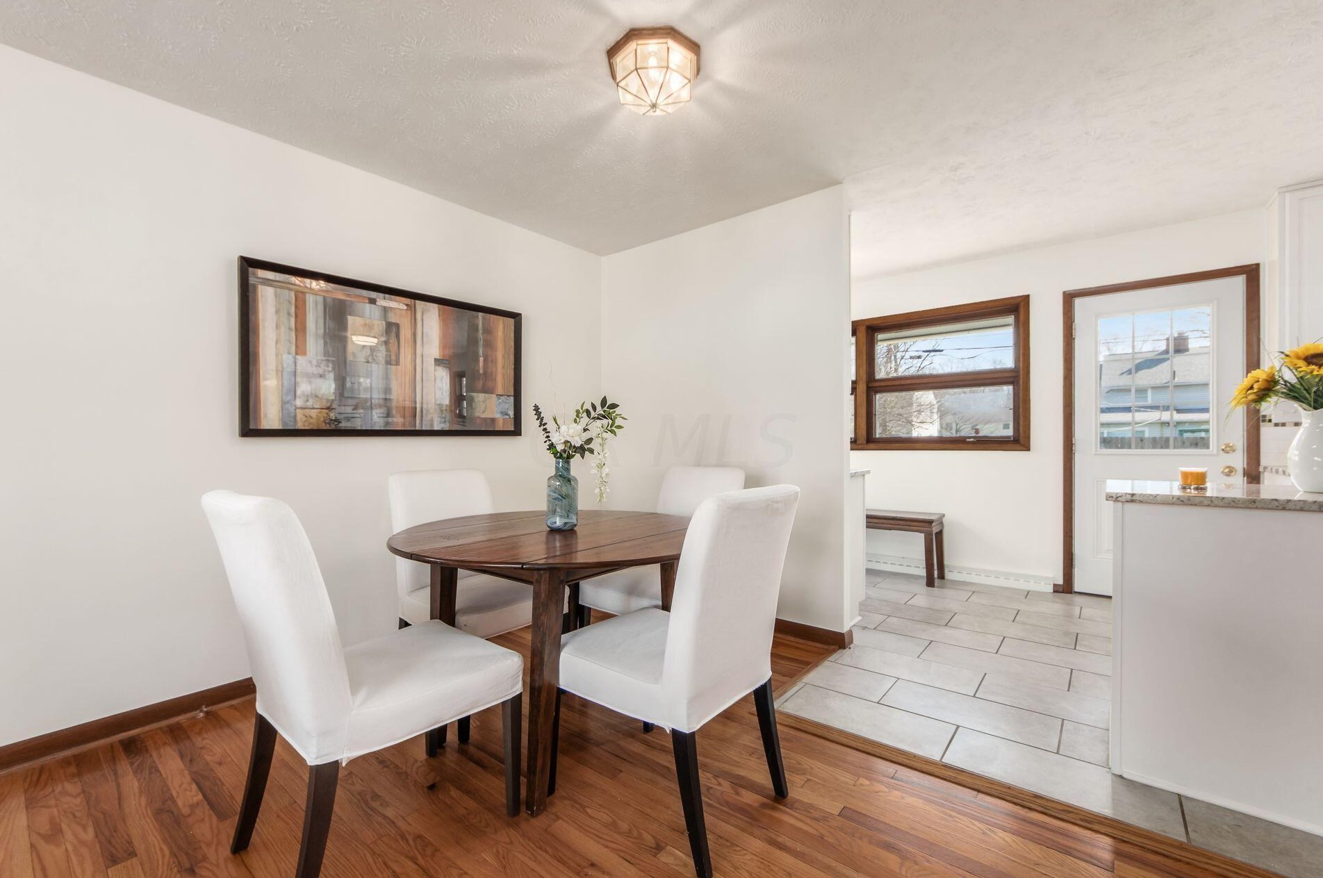 1858 Glenn Ave, Columbus OH 43212-1114 exterior