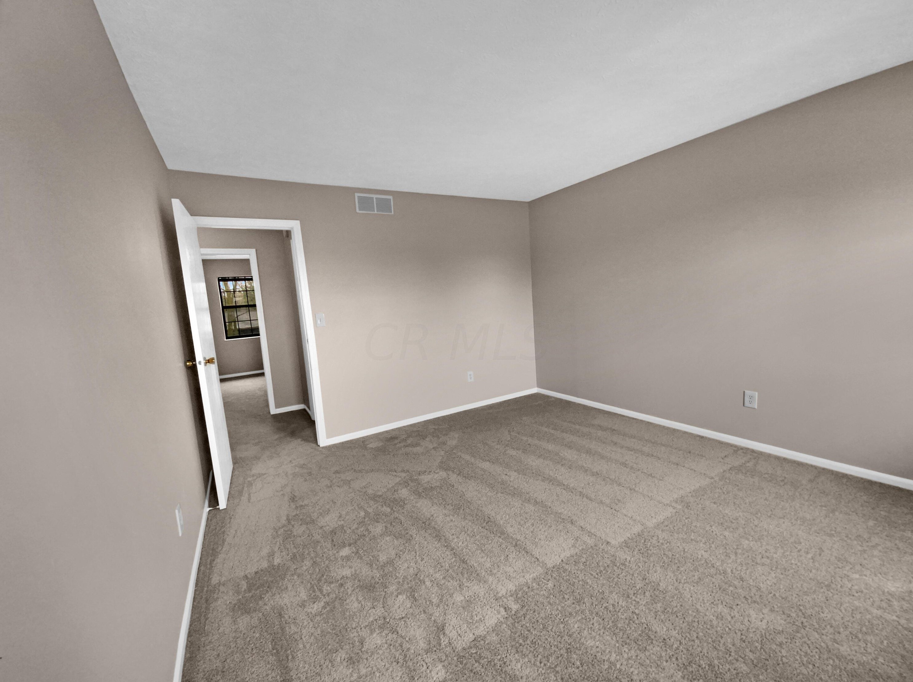 3320 Edgebrook Dr, Dublin OH  43017-3621 exterior