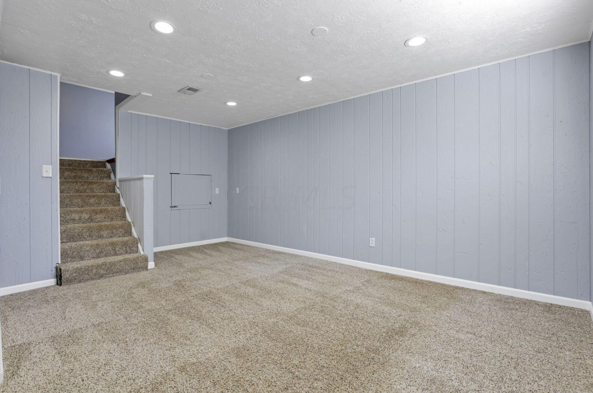 1791 Holw Run Dr, Columbus OH 43223-3413 exterior