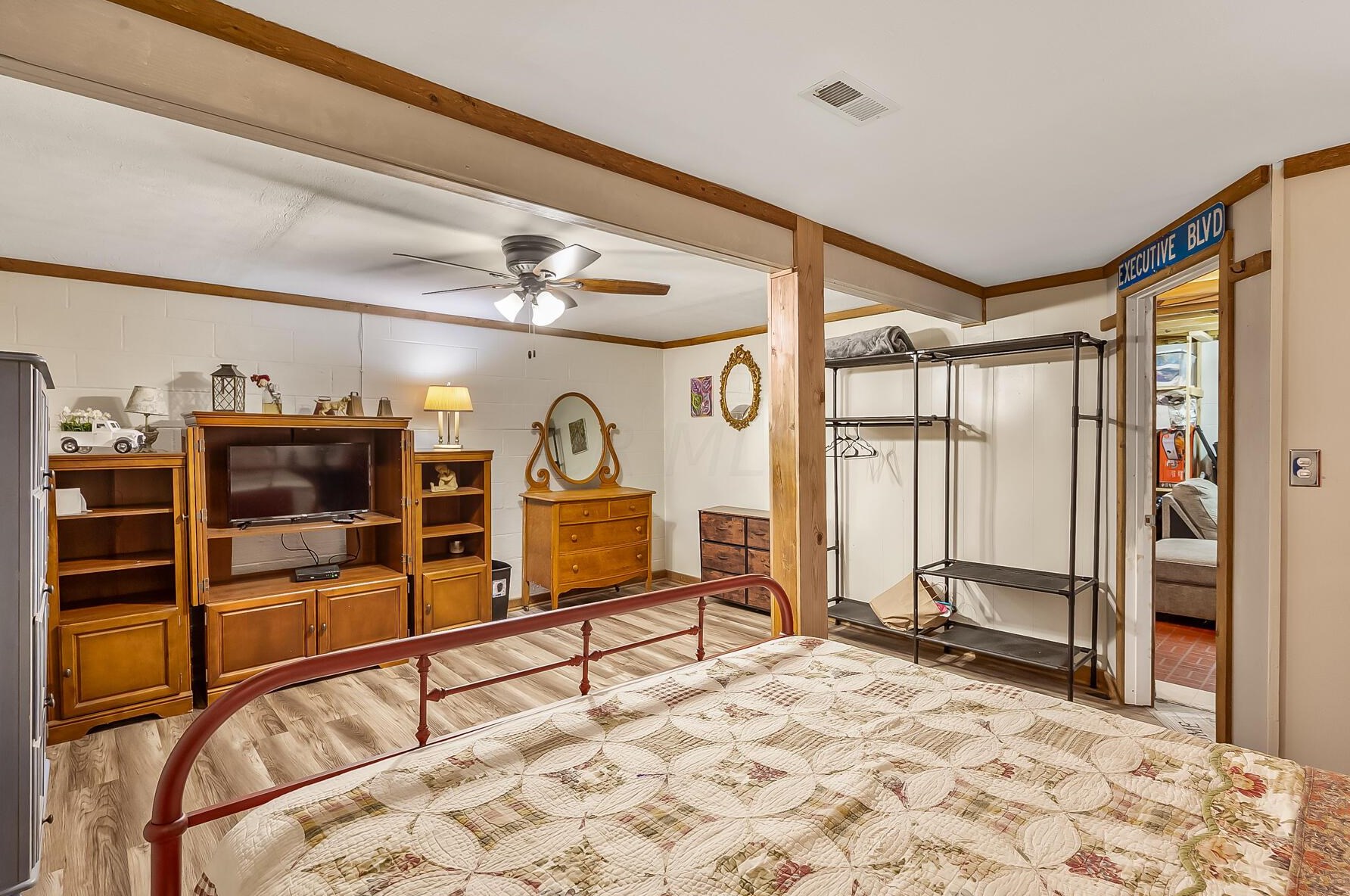 580 Executive Blvd, Delaware OH  43015-1159 exterior