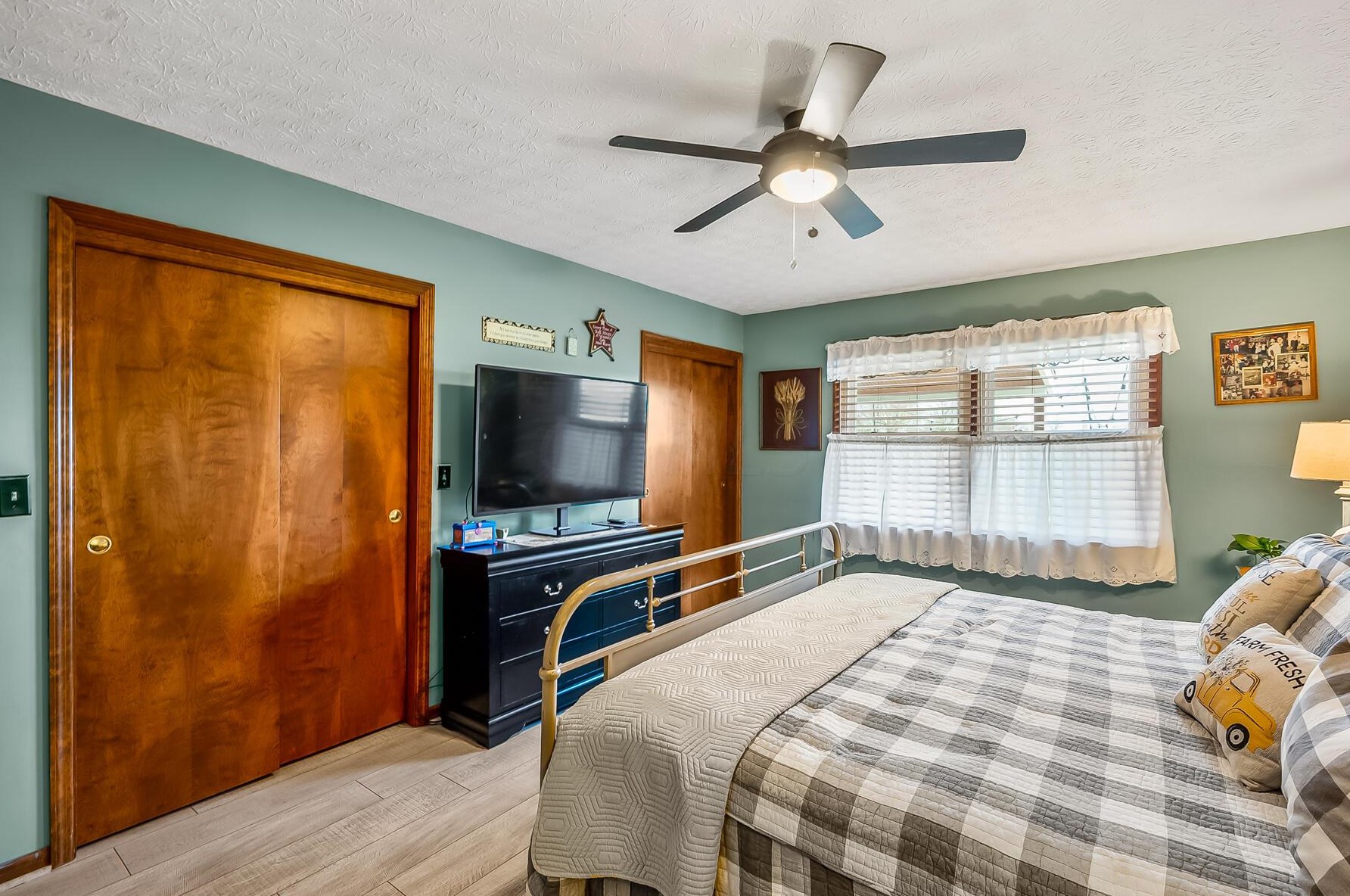 580 Executive Blvd, Delaware OH  43015-1159 exterior